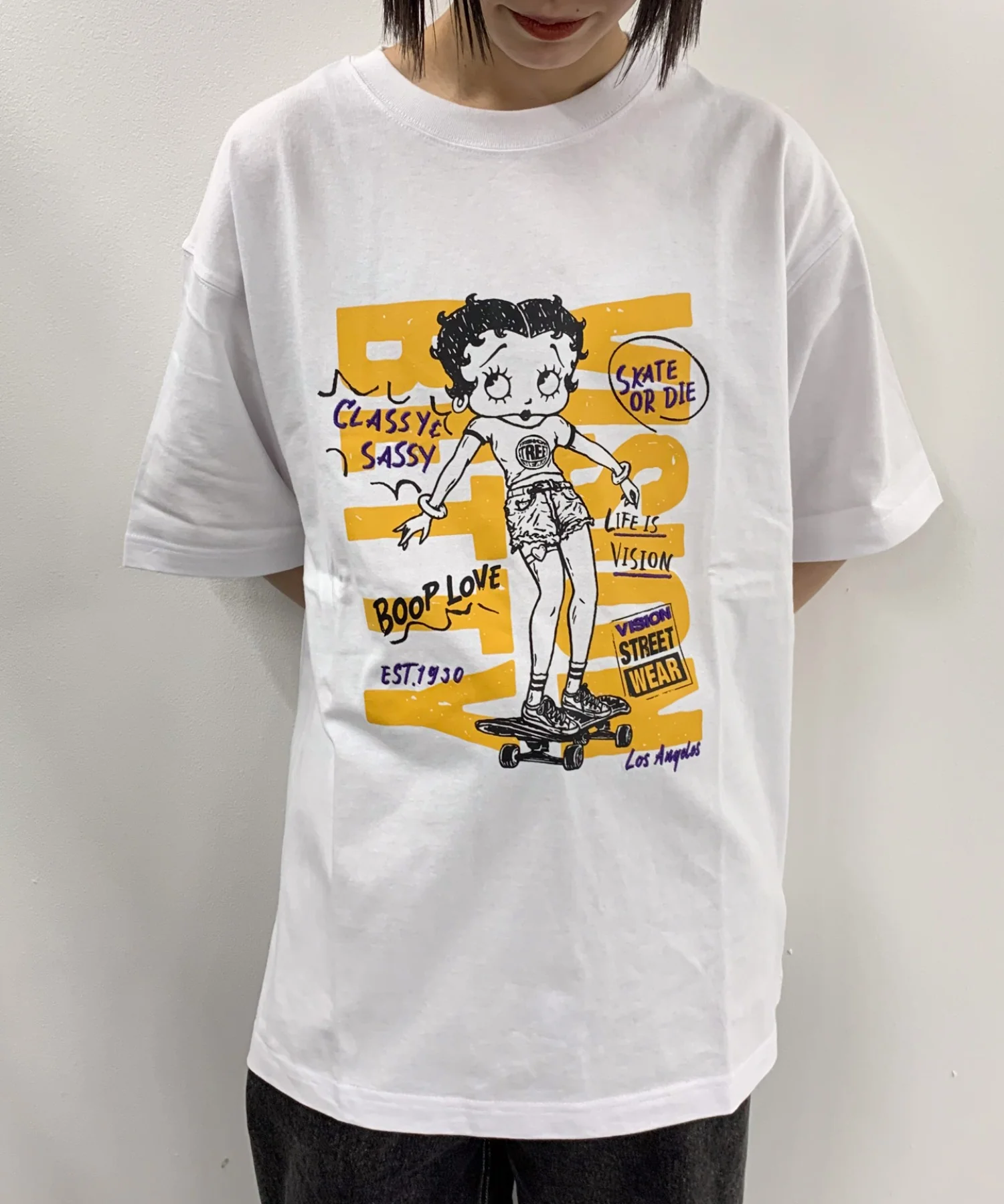 VISION BETTYグラフィックT - Image 12