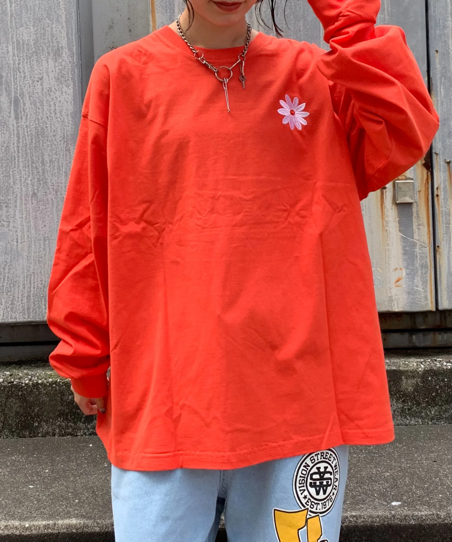 VISION　フラワーロゴロンT - Image 6