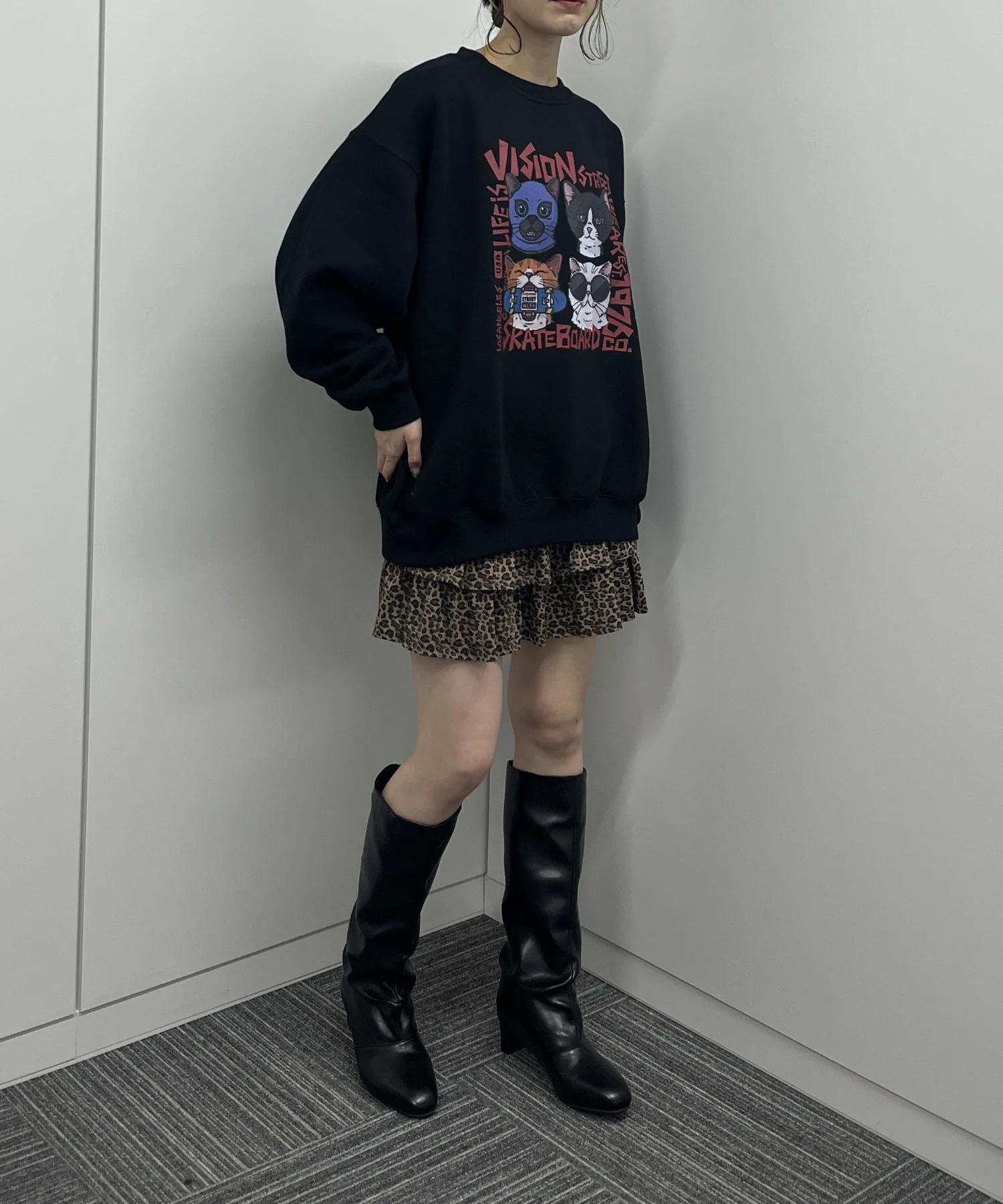 VISION 裏起毛アニマルグラフィックプルオーバー - Image 20