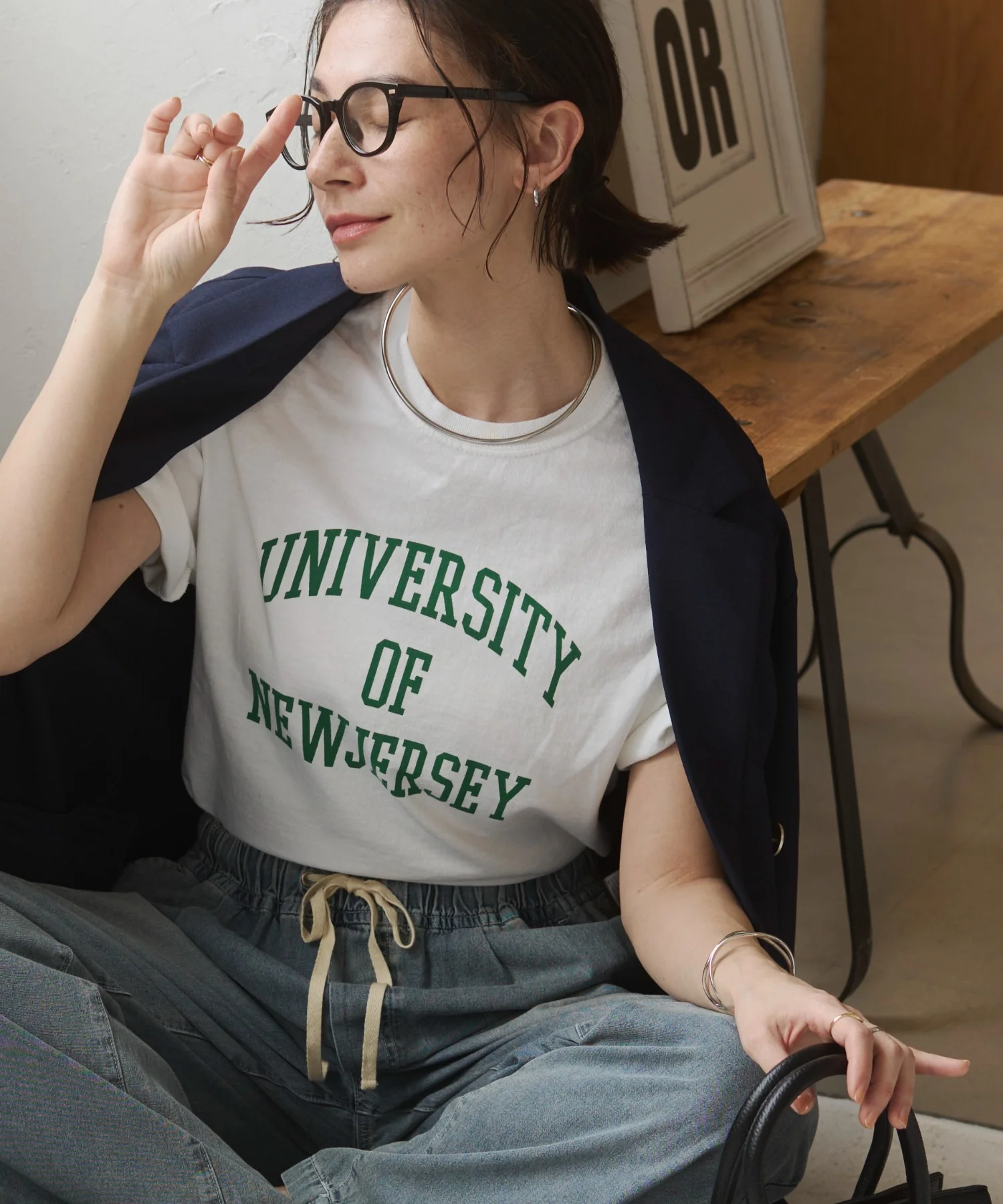 カレッジロゴプリントTee - Image 8