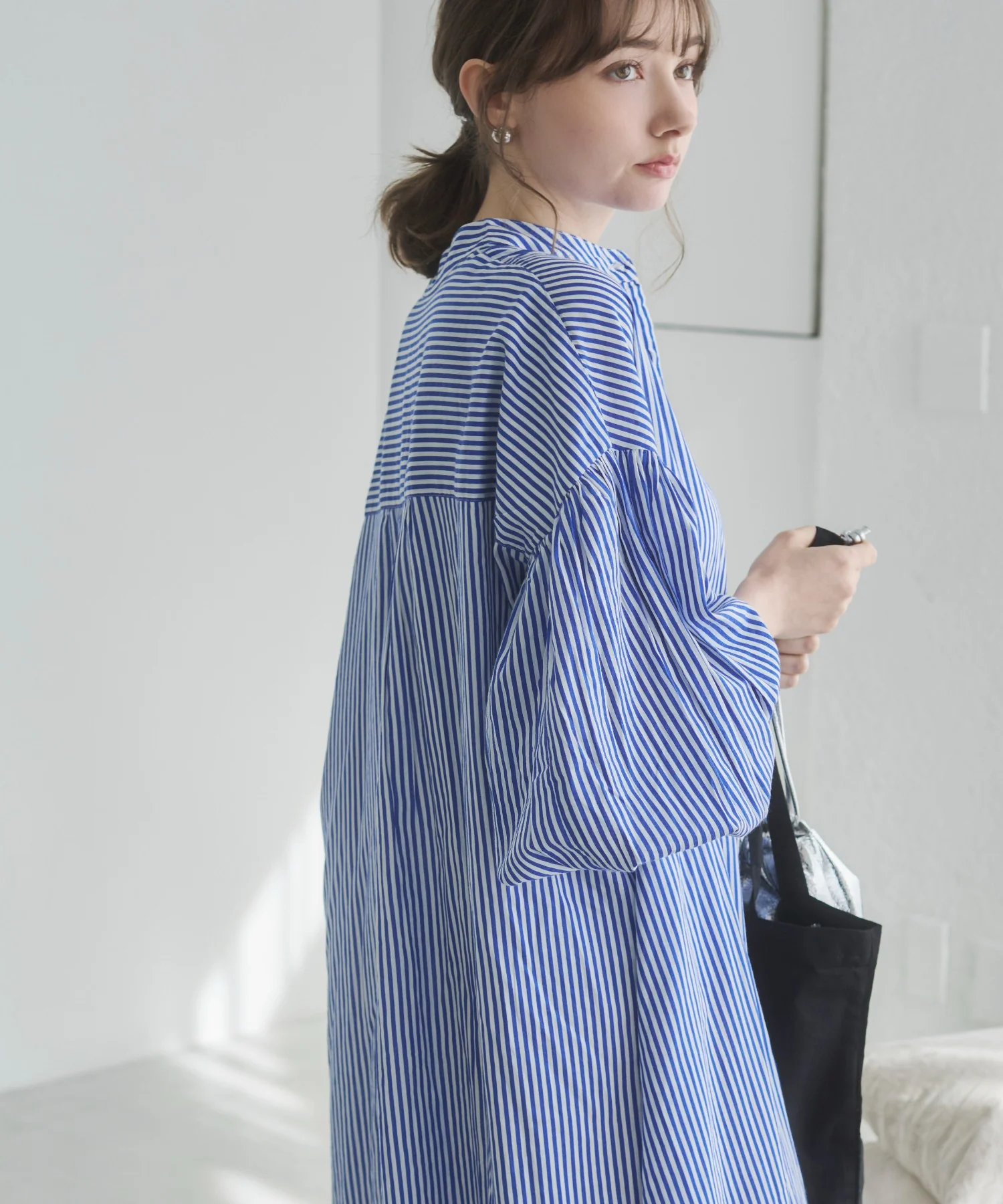 ギャザースリーブシャツワンピース - Image 19