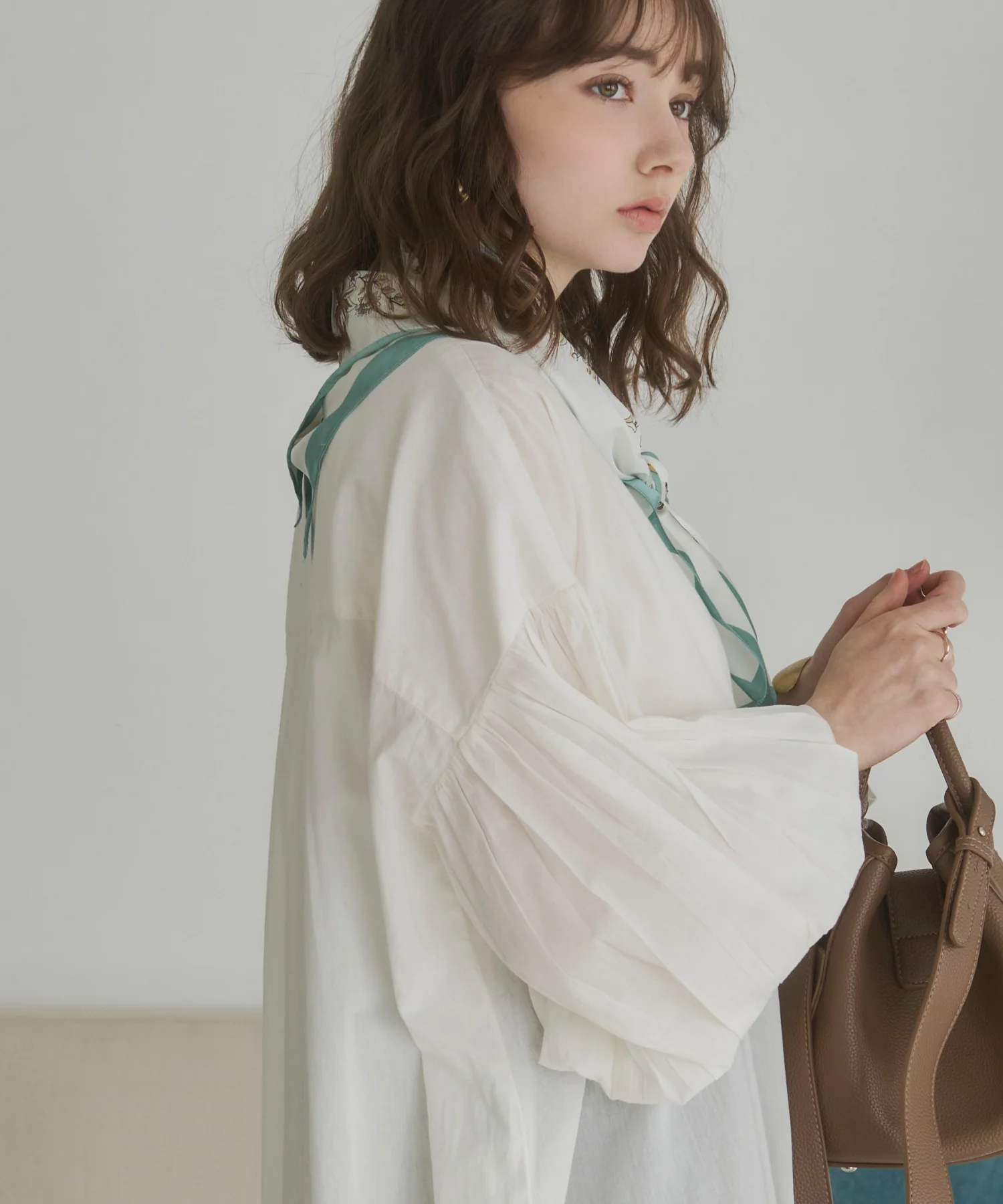 ギャザースリーブシャツワンピース - Image 27