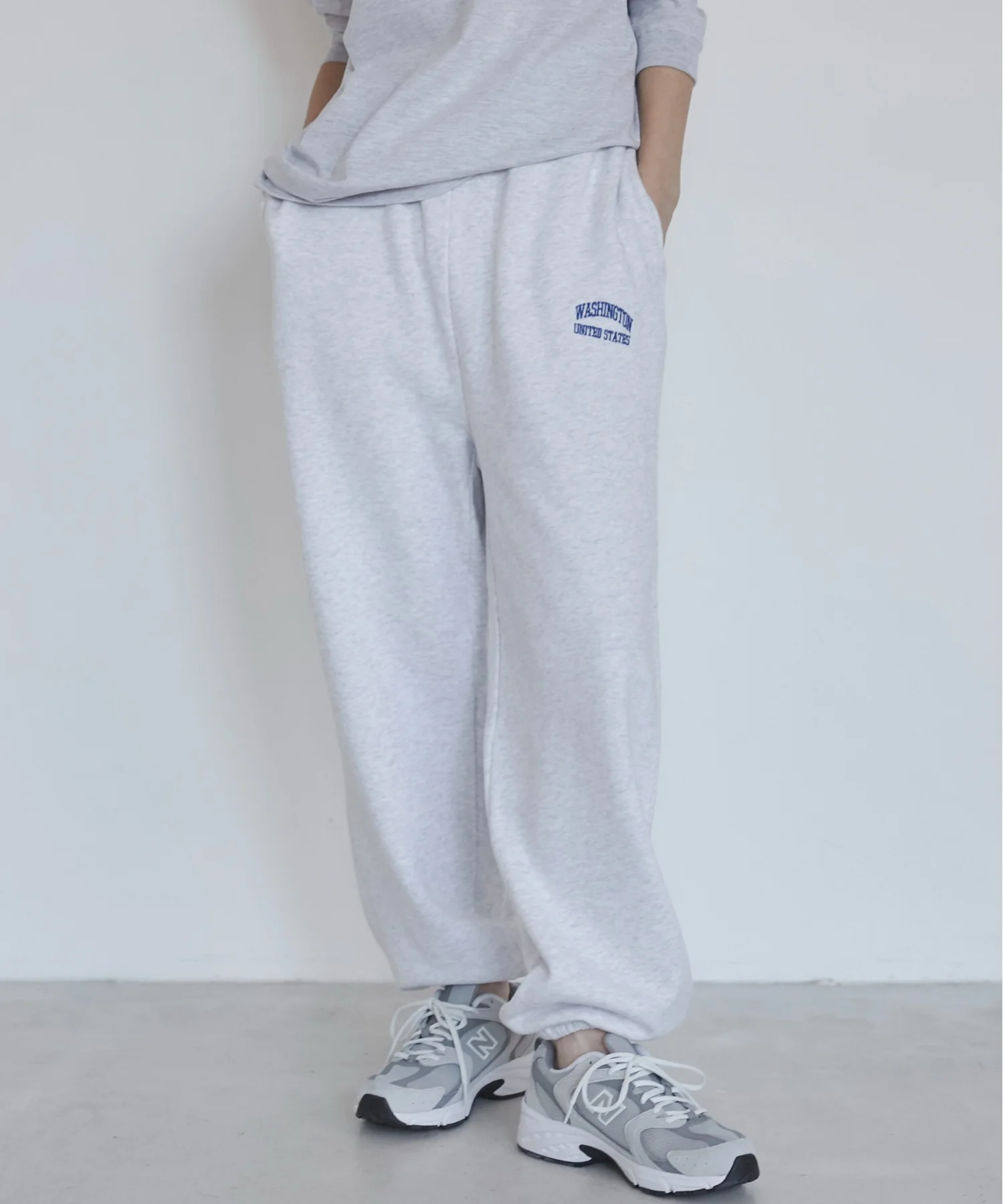 ワンポイント刺繍スウェットパンツ - Image 4