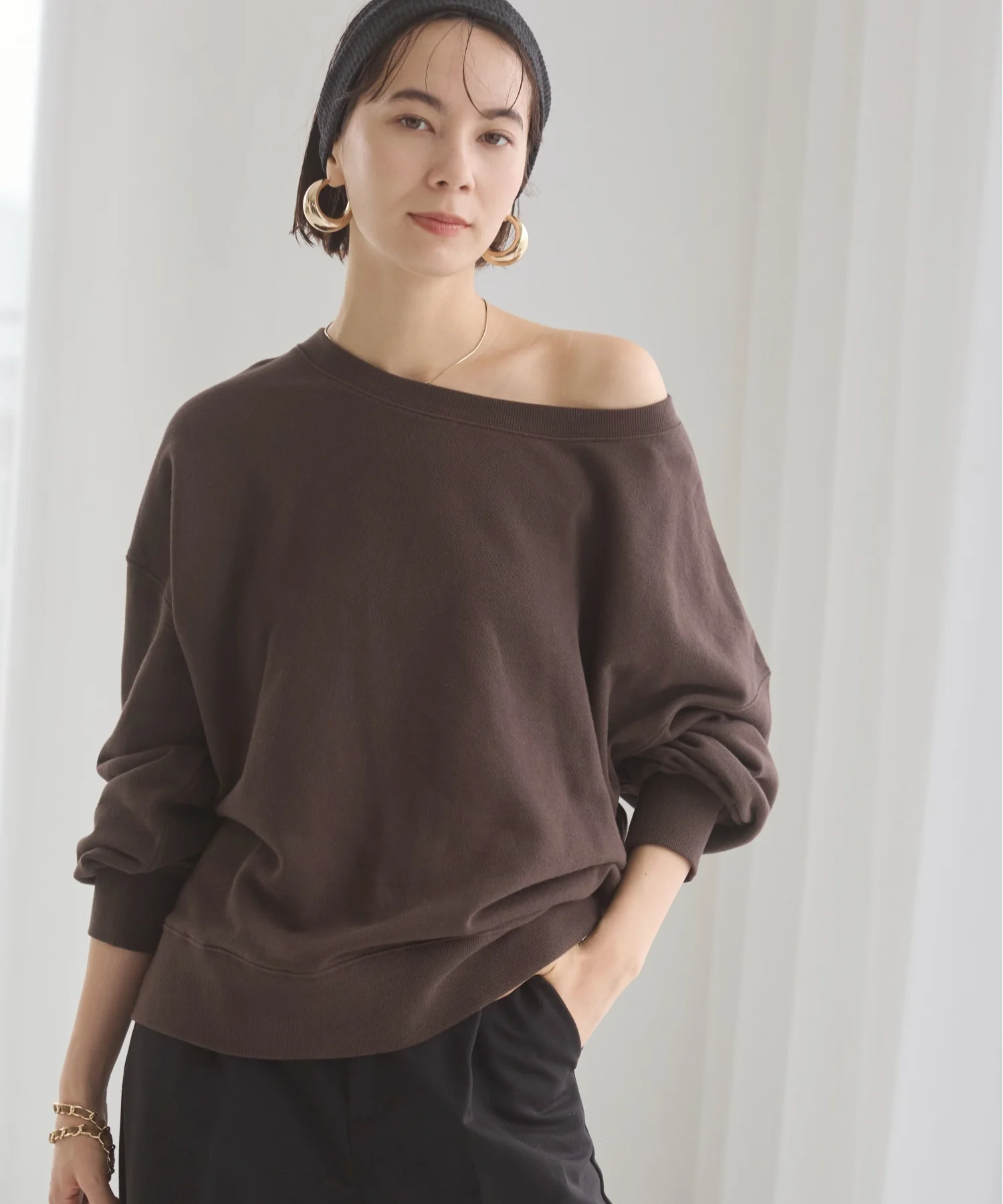 オフショルスウェット - Image 19