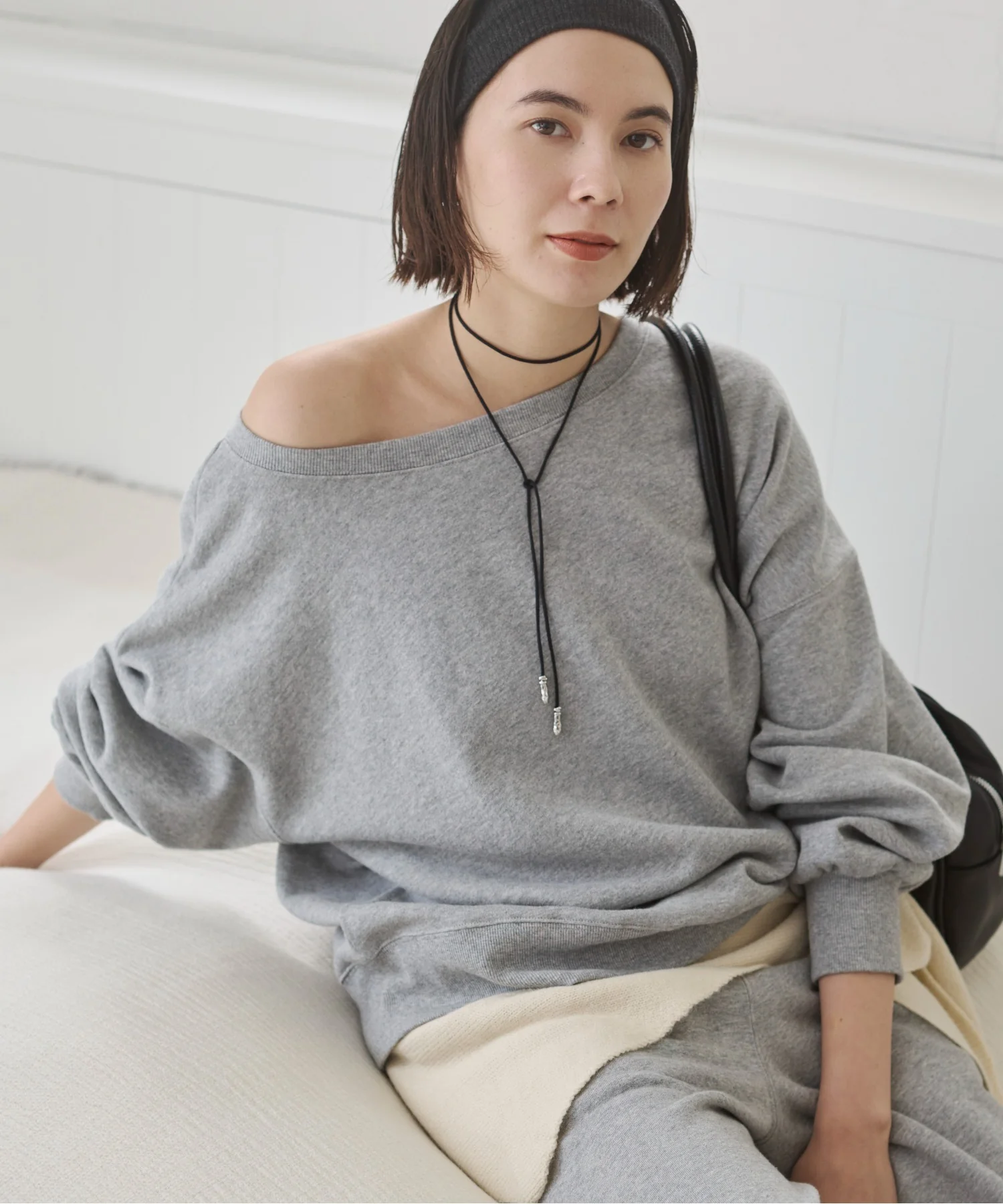 オフショルスウェット - Image 26