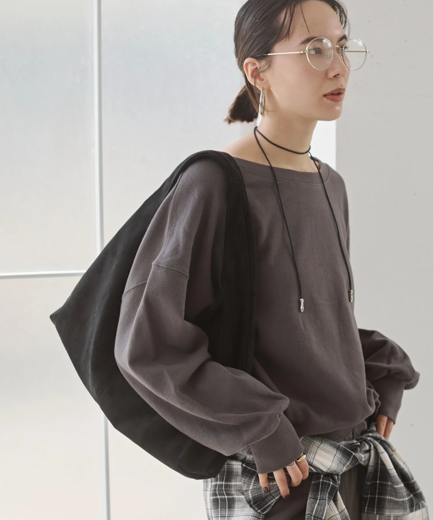 オフショルスウェット - Image 27