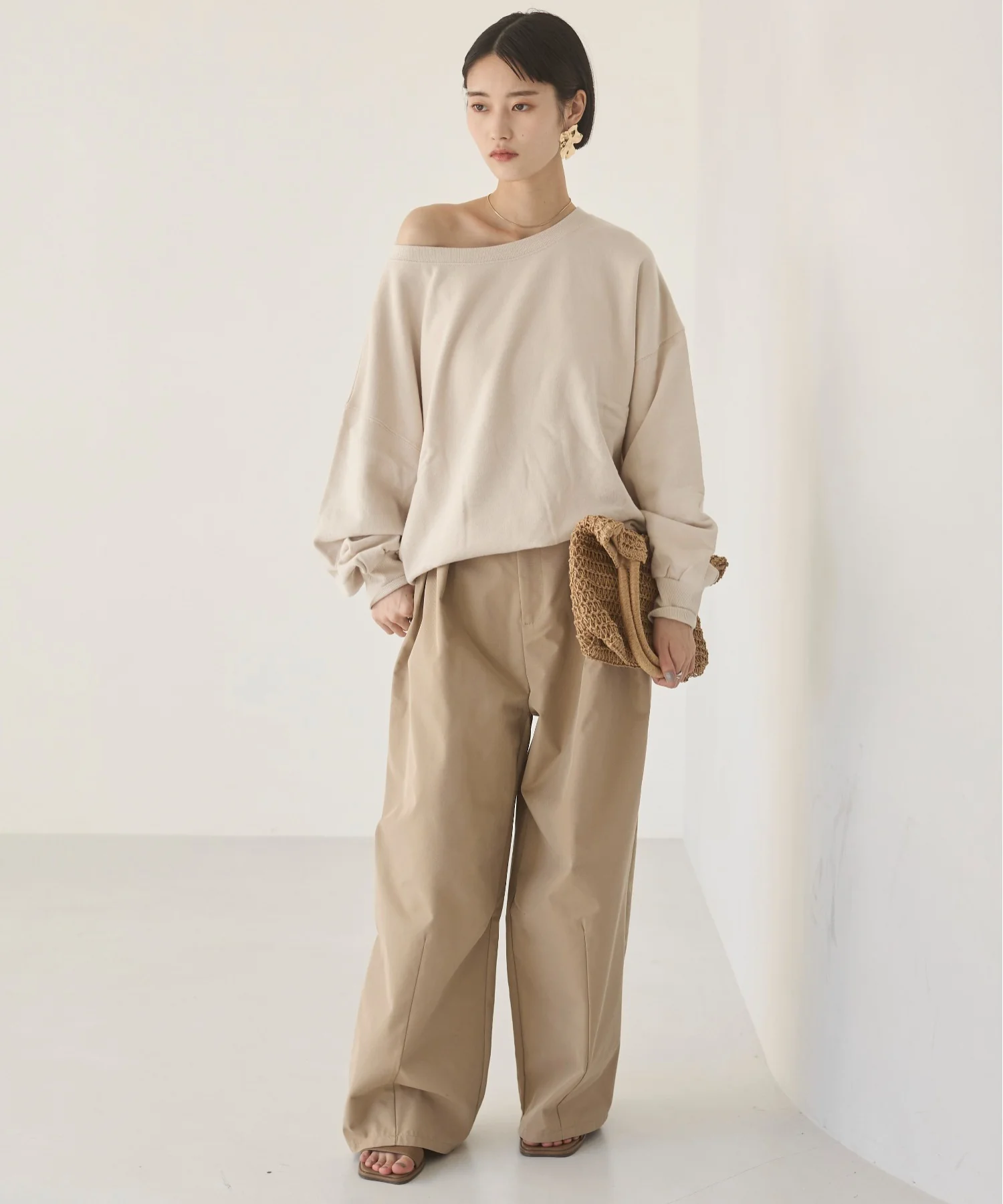 オフショルスウェット - Image 9