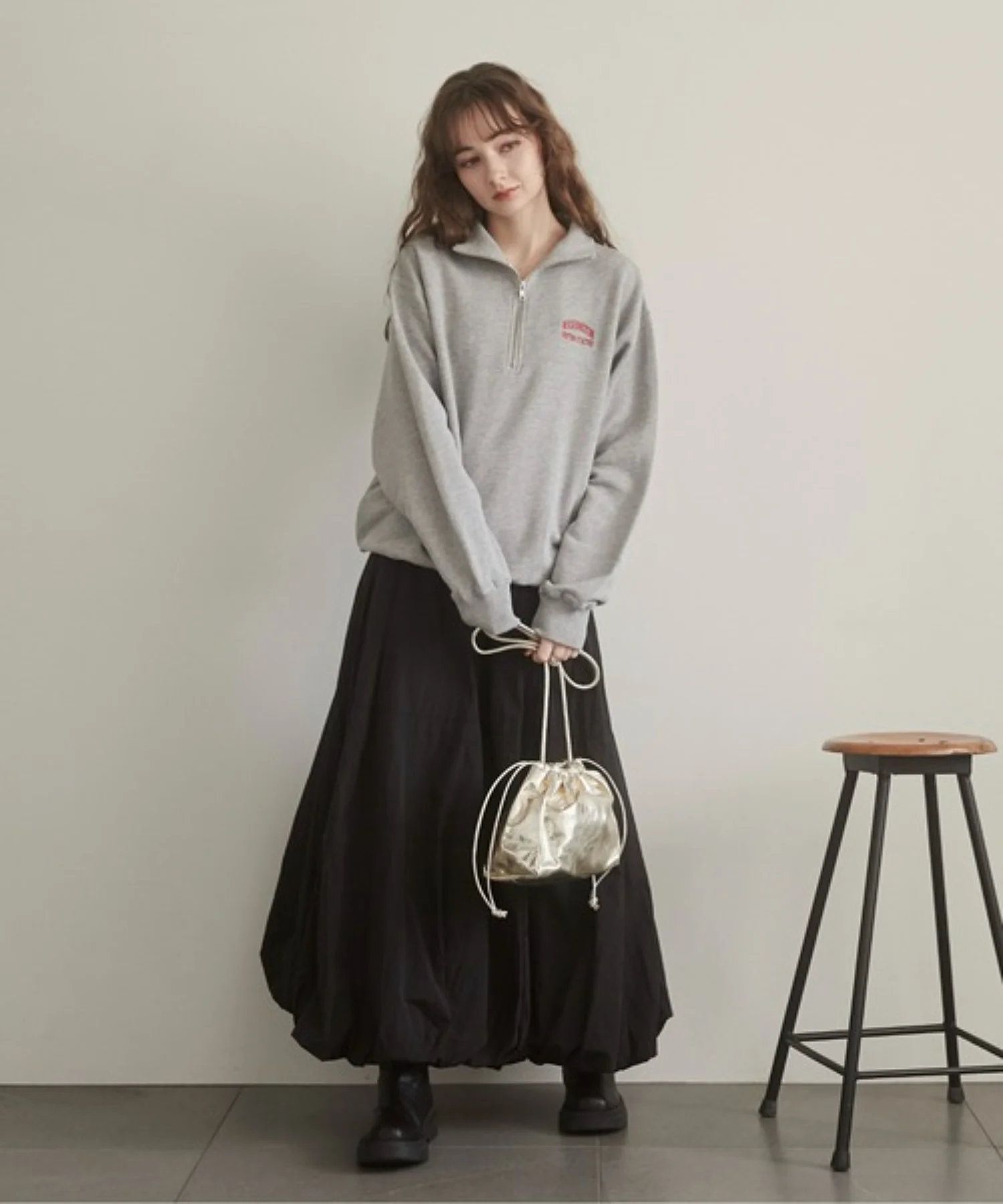 ワンポイント刺繍ハーフZIPスウェットプルオーバー - Image 8