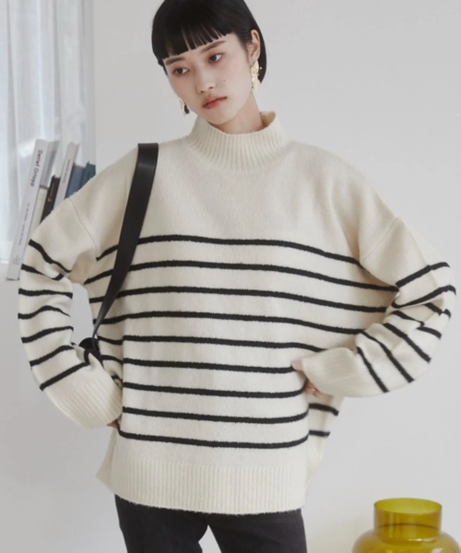 オーバーサイズハイネックニット - Image 12