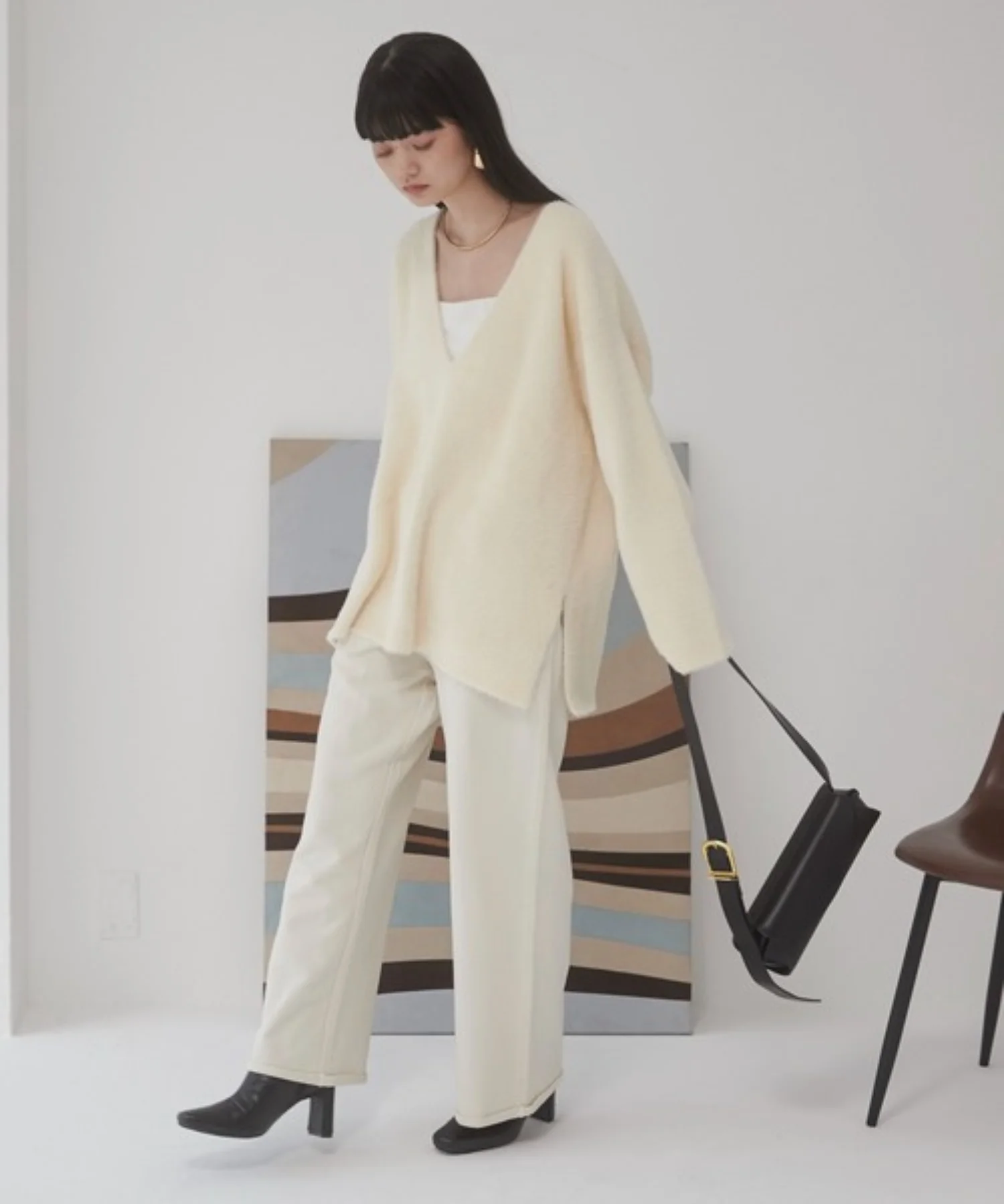ダブルフェイスシャギーVネックプルオーバー - Image 12