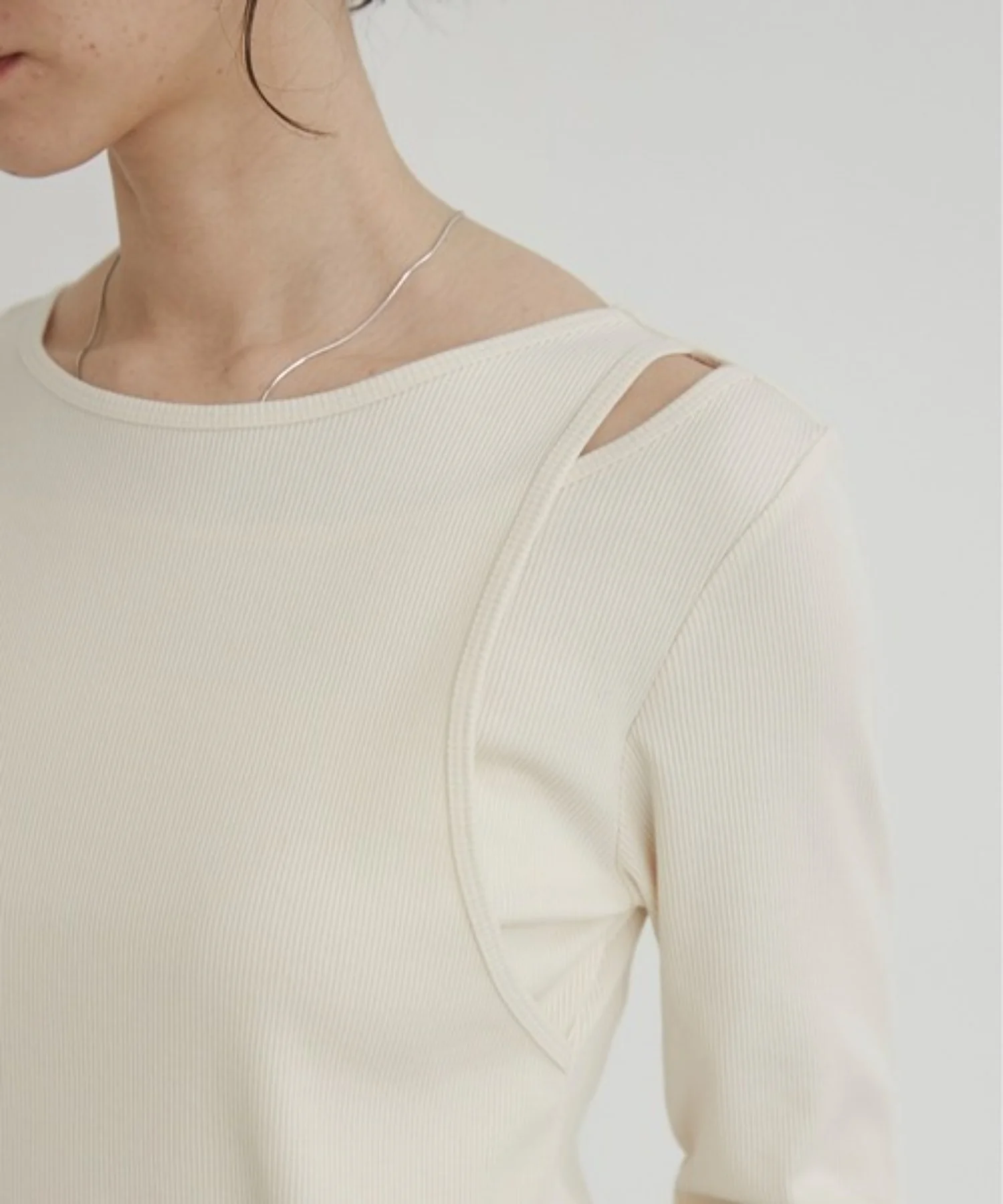 レイヤードカットトップス - Image 8