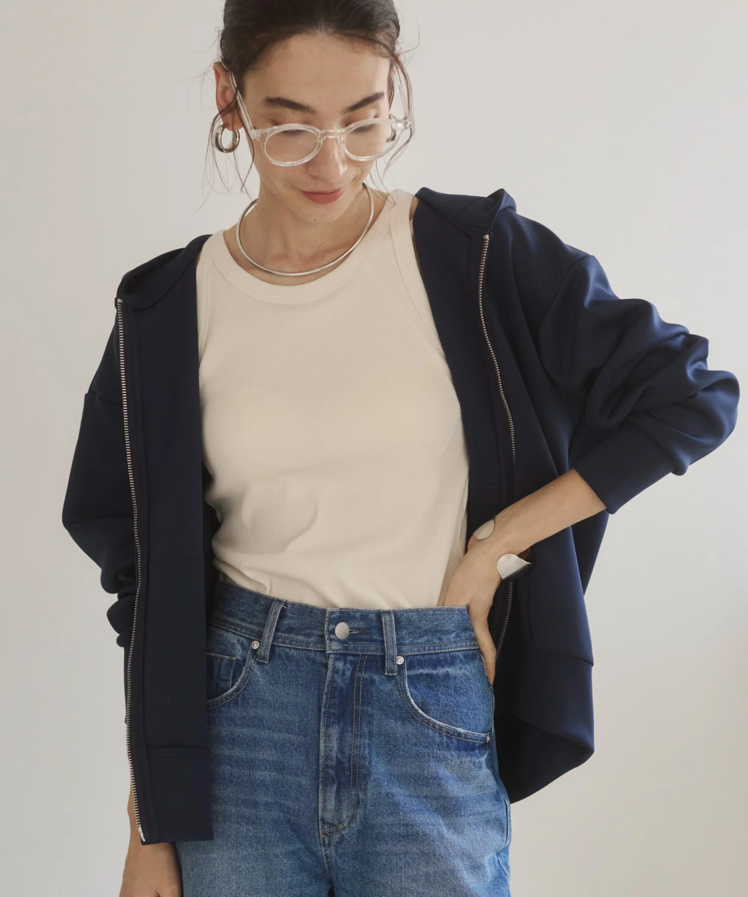 ダンボールジップアップフーディー - Image 10
