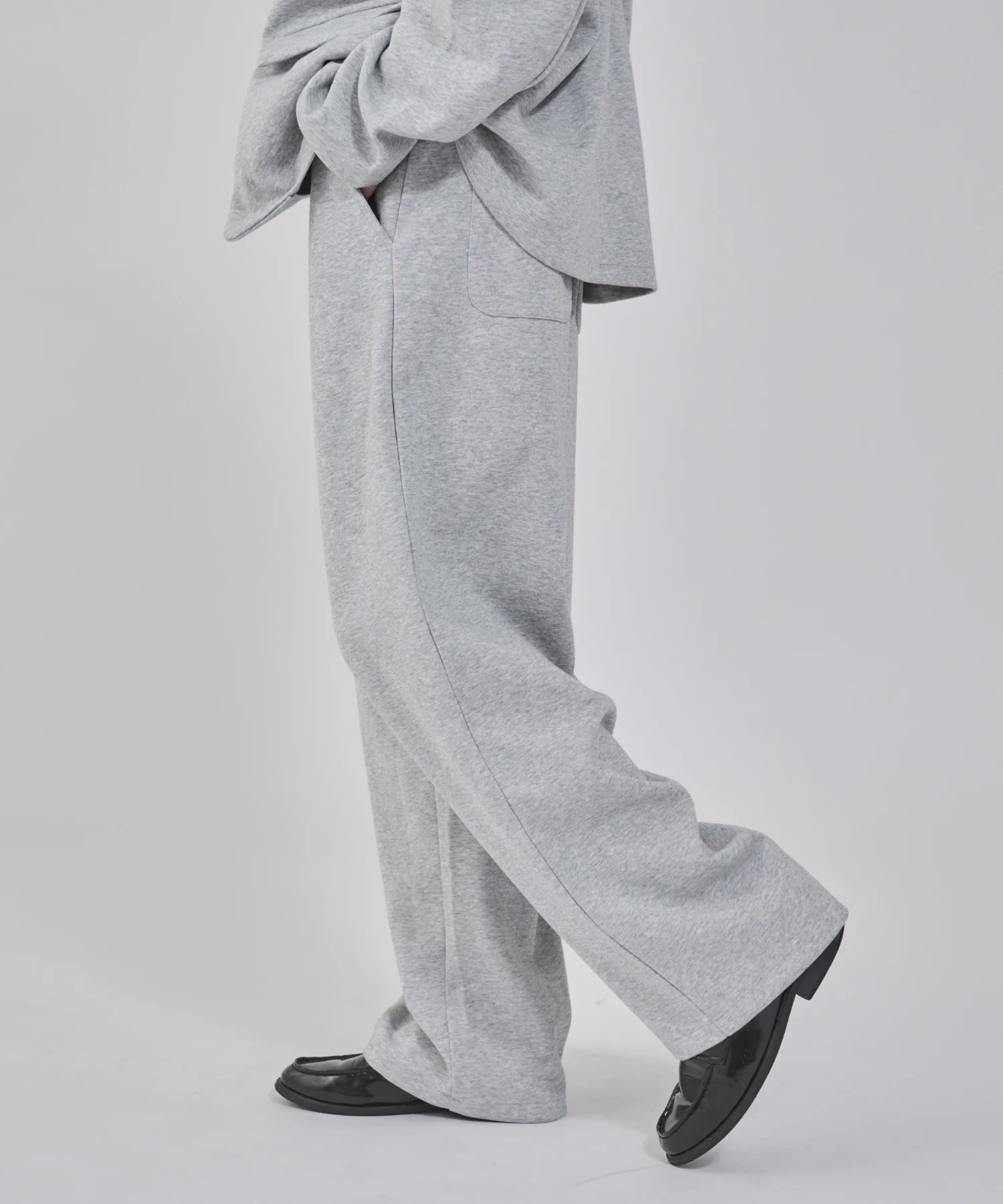 ボンディングワイドスウェットパンツ - Image 13