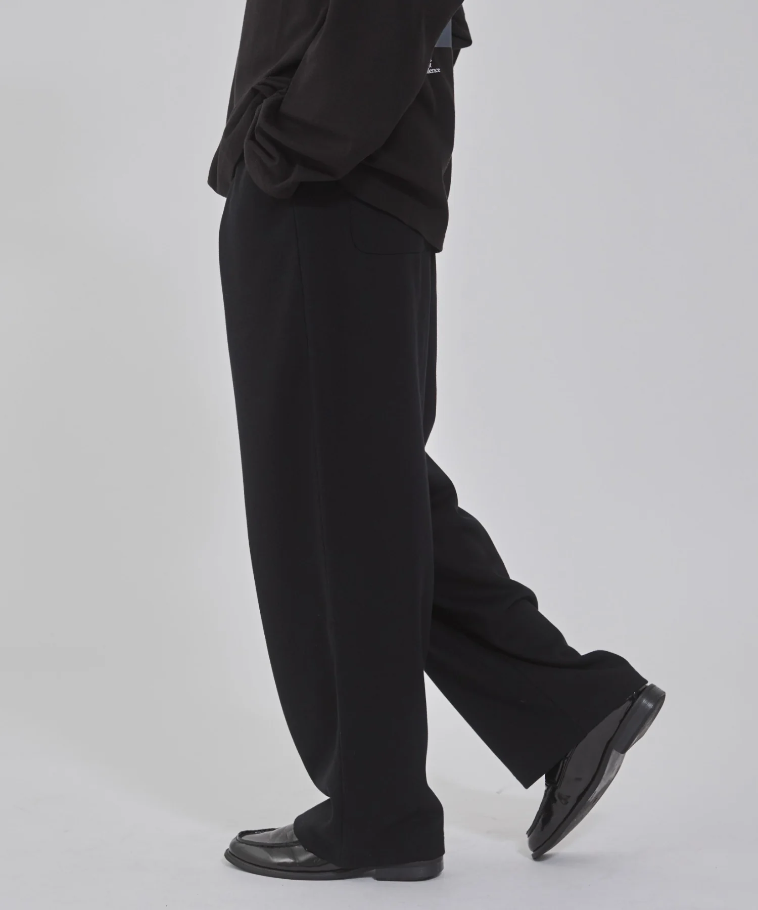 ボンディングワイドスウェットパンツ - Image 26