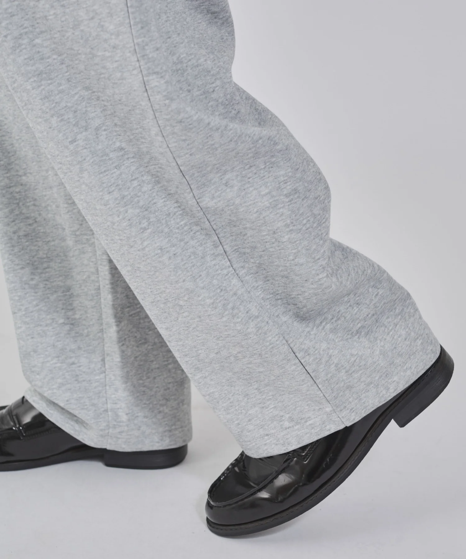 ボンディングワイドスウェットパンツ - Image 9