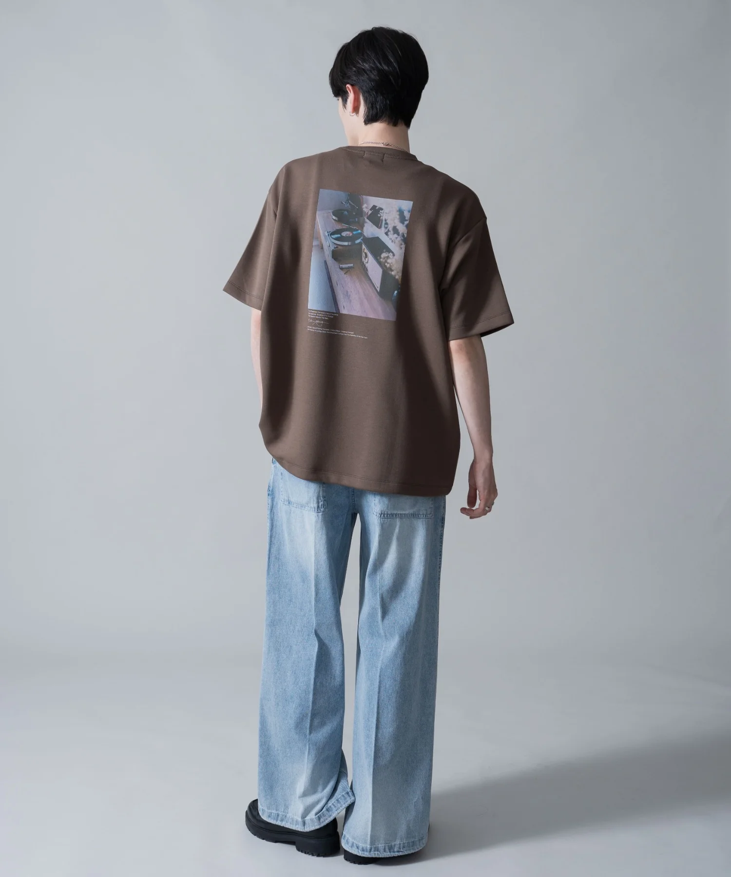 アクセ付きフォトグラフィックT（SS） - Image 21