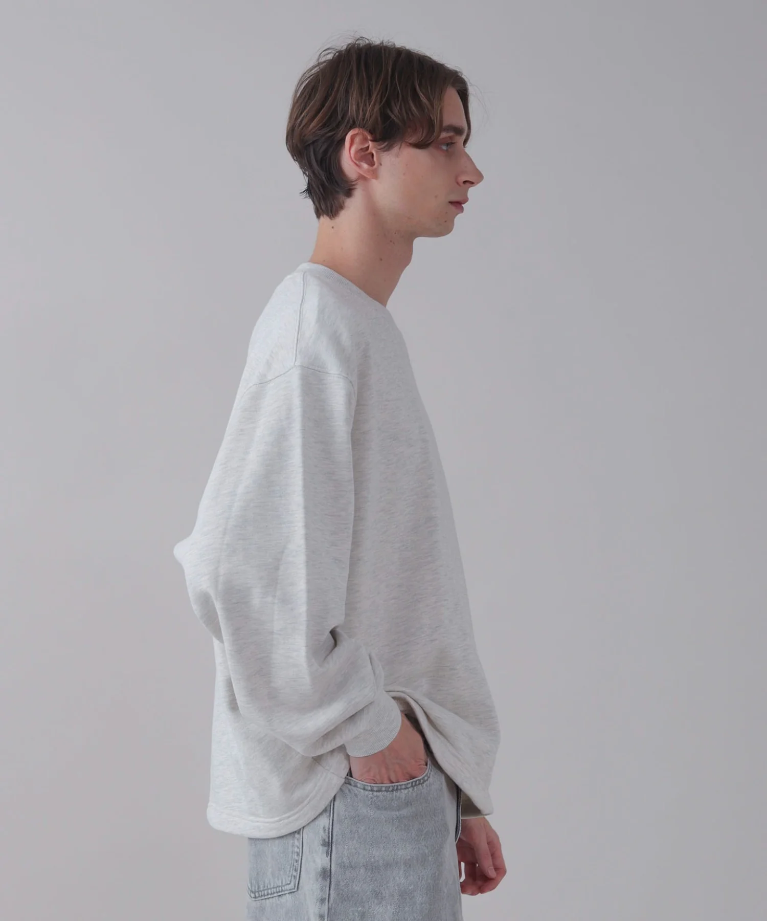 ショートドロストワンポイント刺繍プルオーバー - Image 25