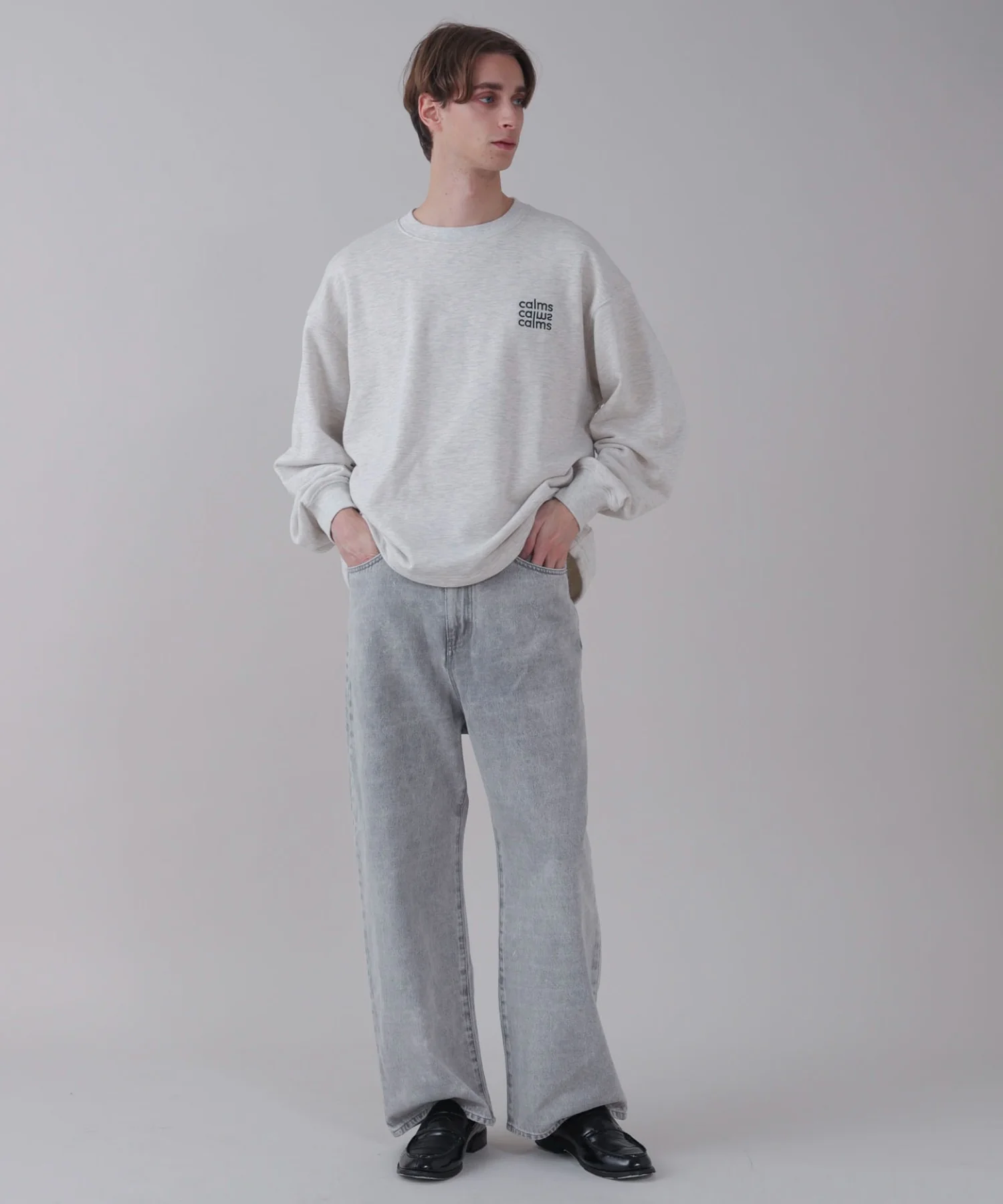 ショートドロストワンポイント刺繍プルオーバー - Image 4