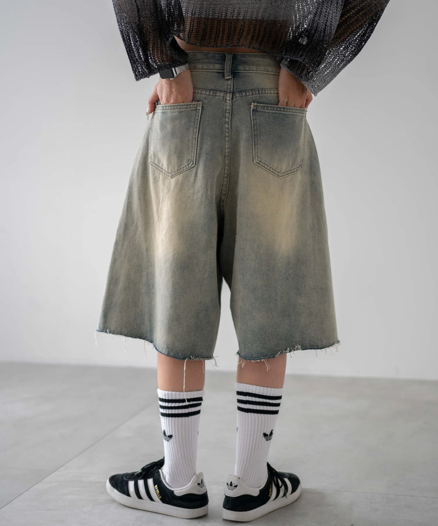 ウオッシュドデニムハーフパンツ - Image 11