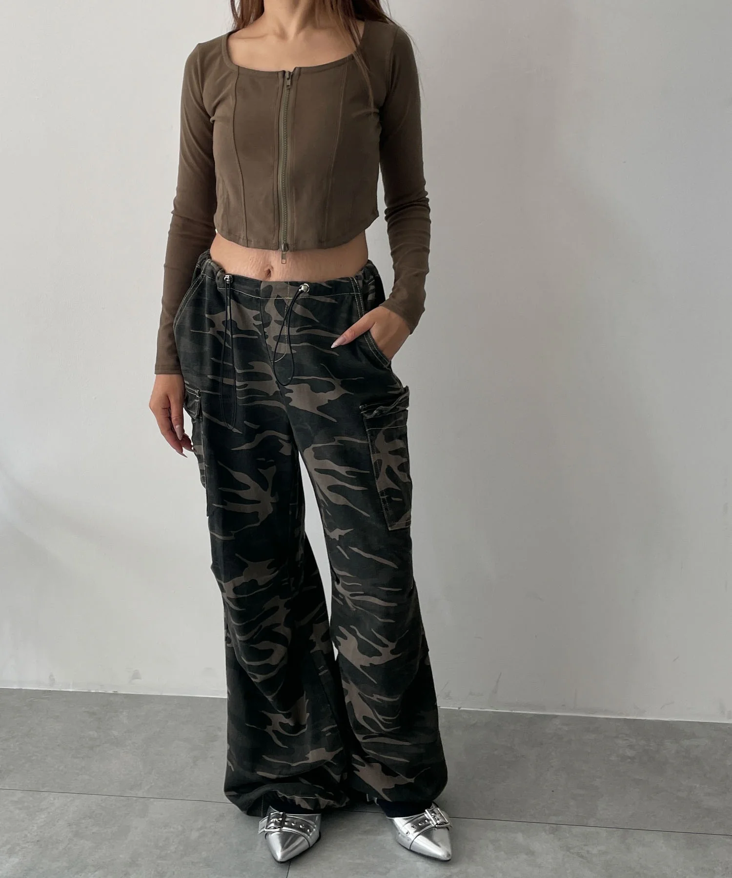 WジップカーブヘムスリーブロンT - Image 3