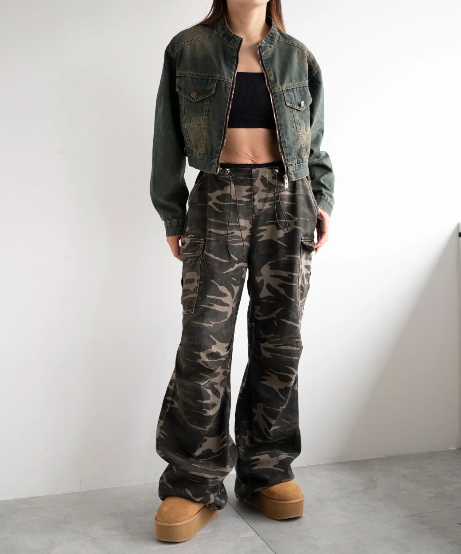 Wジップクロップドバイカーデニムジャケット - Image 3