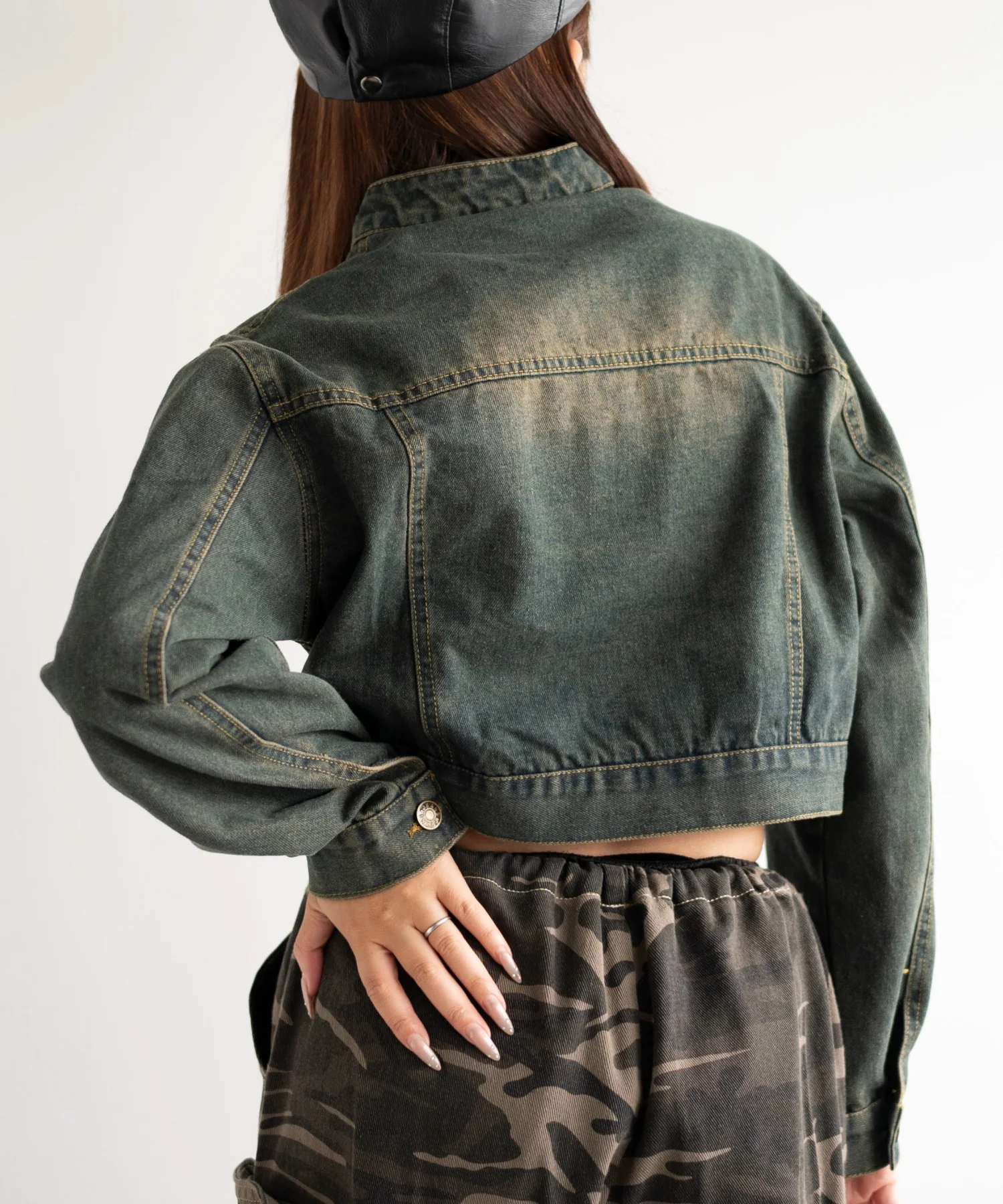 Wジップクロップドバイカーデニムジャケット - Image 7