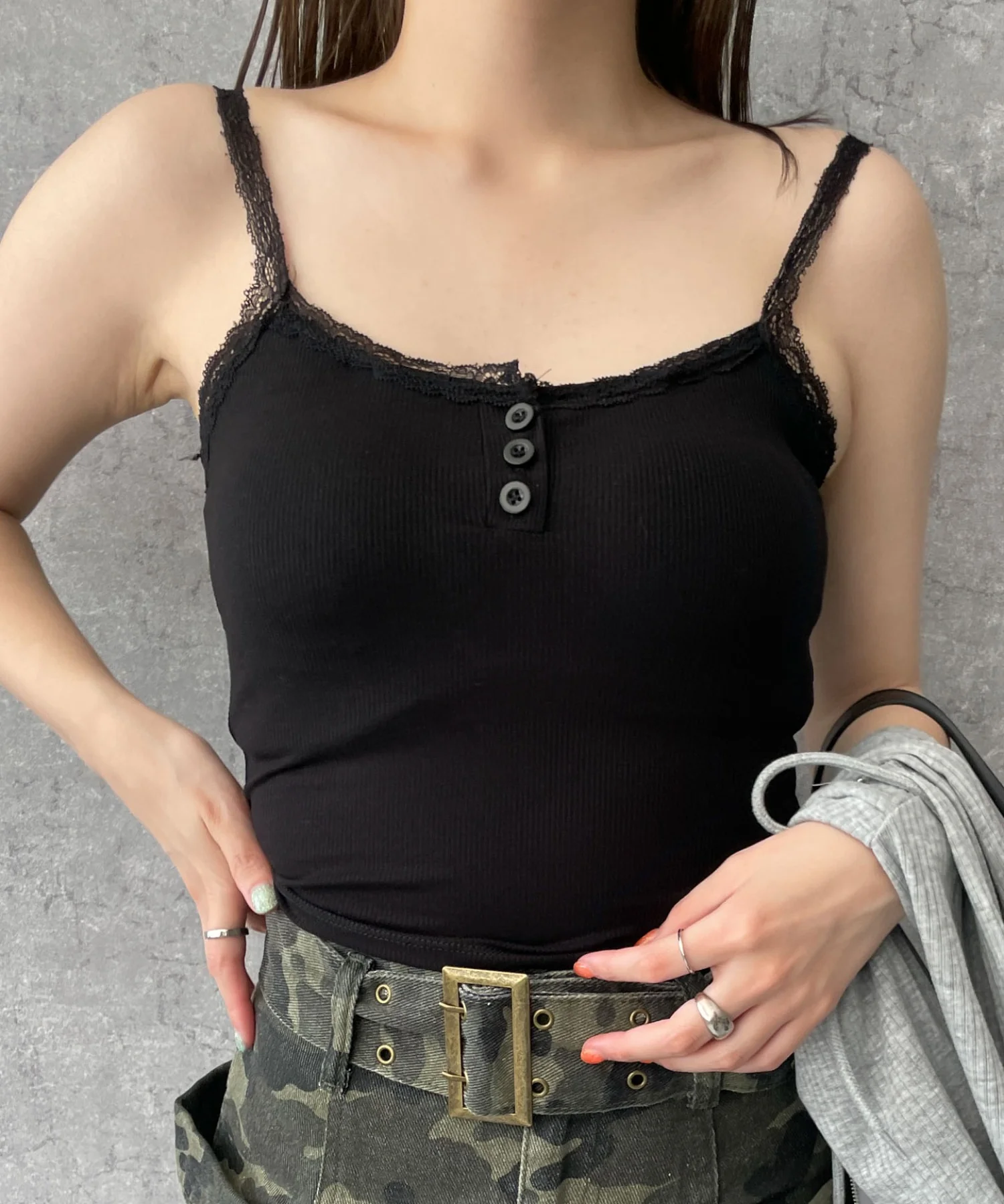 パット付きフロントボタンレースキャミ - Image 12