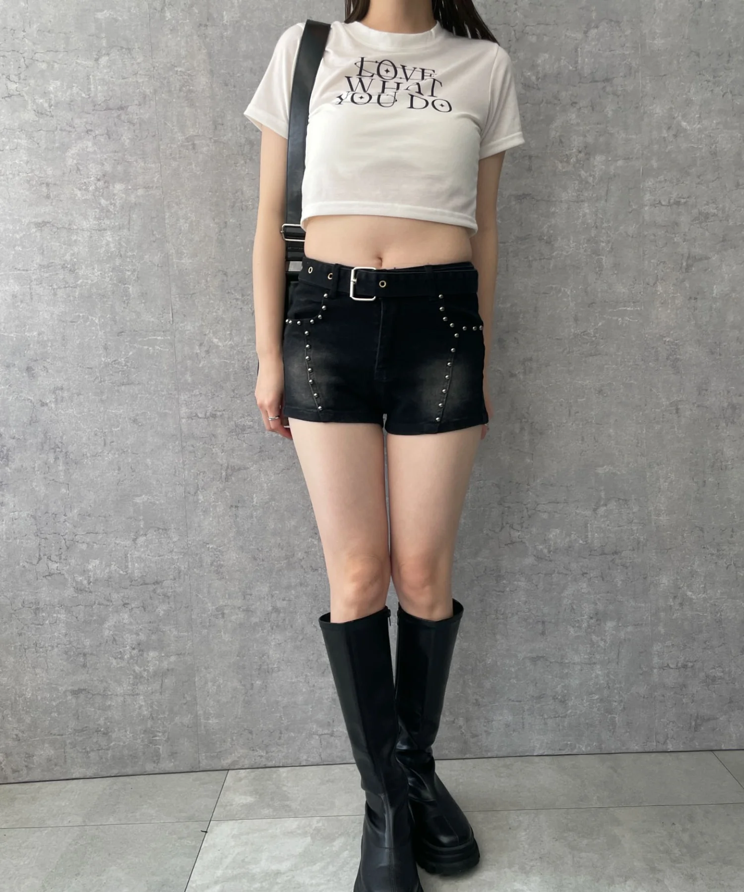 シンプルロゴクロップドT - Image 3