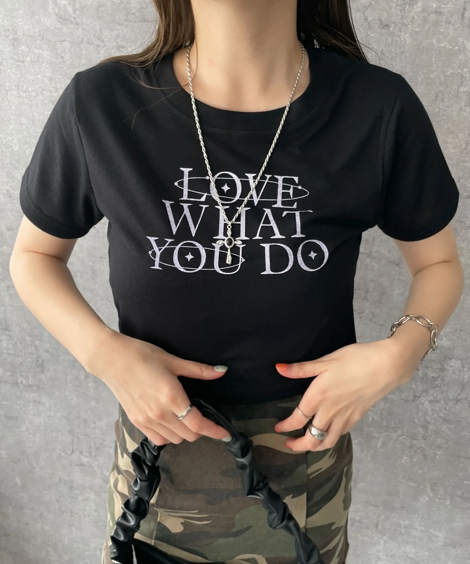 シンプルロゴクロップドT - Image 9