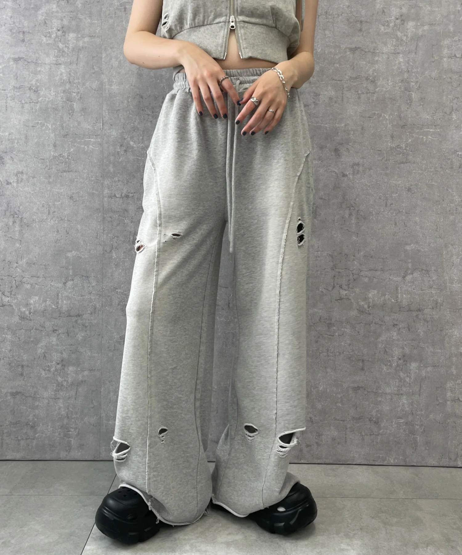 ヴィンテージウォッシュスウェットワイドパンツ - Image 10