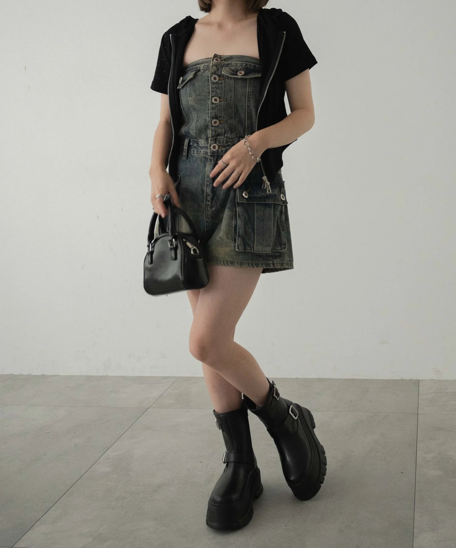 オフショルダーサイド切替デニムスーツ - Image 4