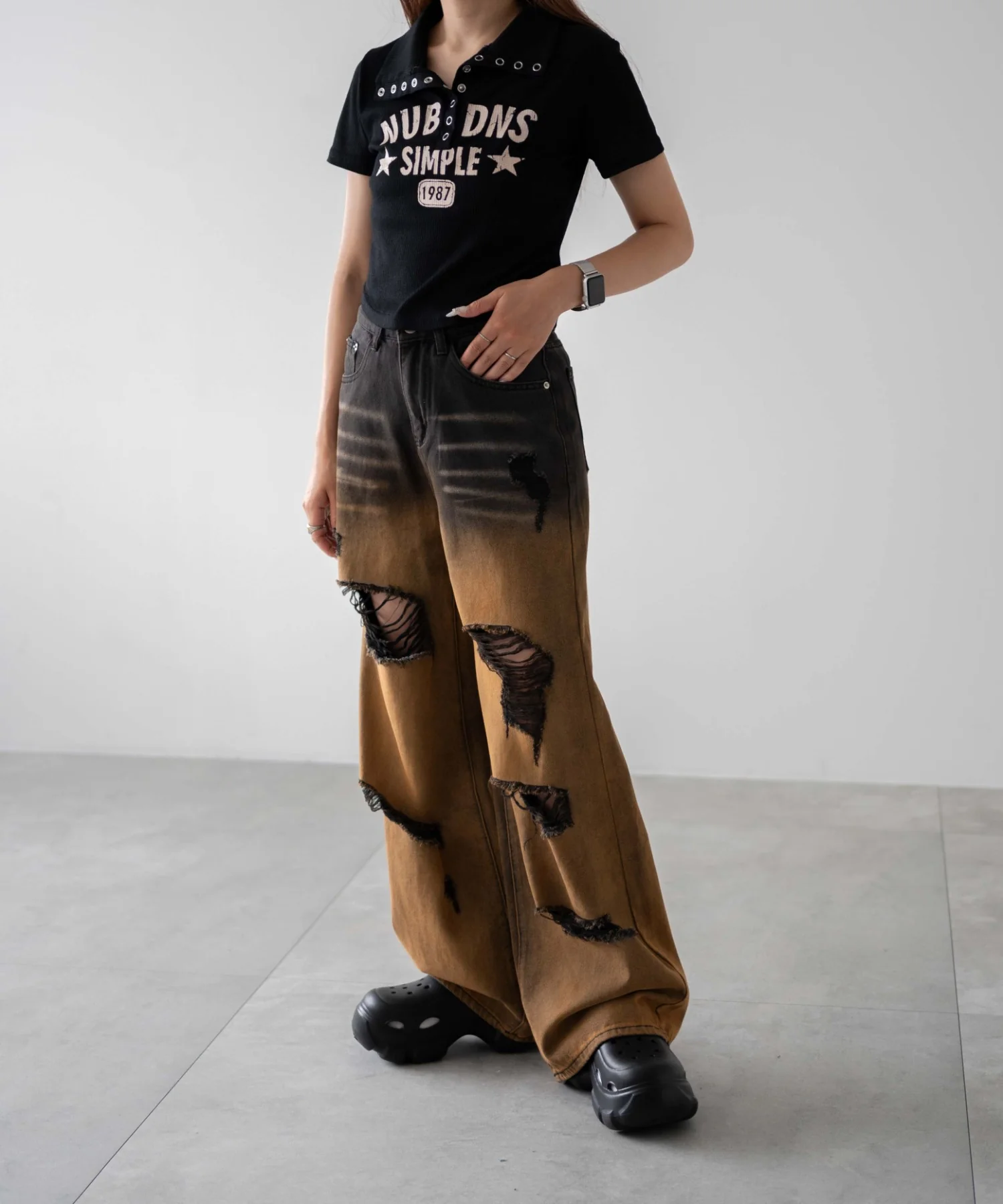 スナップボタンロゴクロップドT - Image 12
