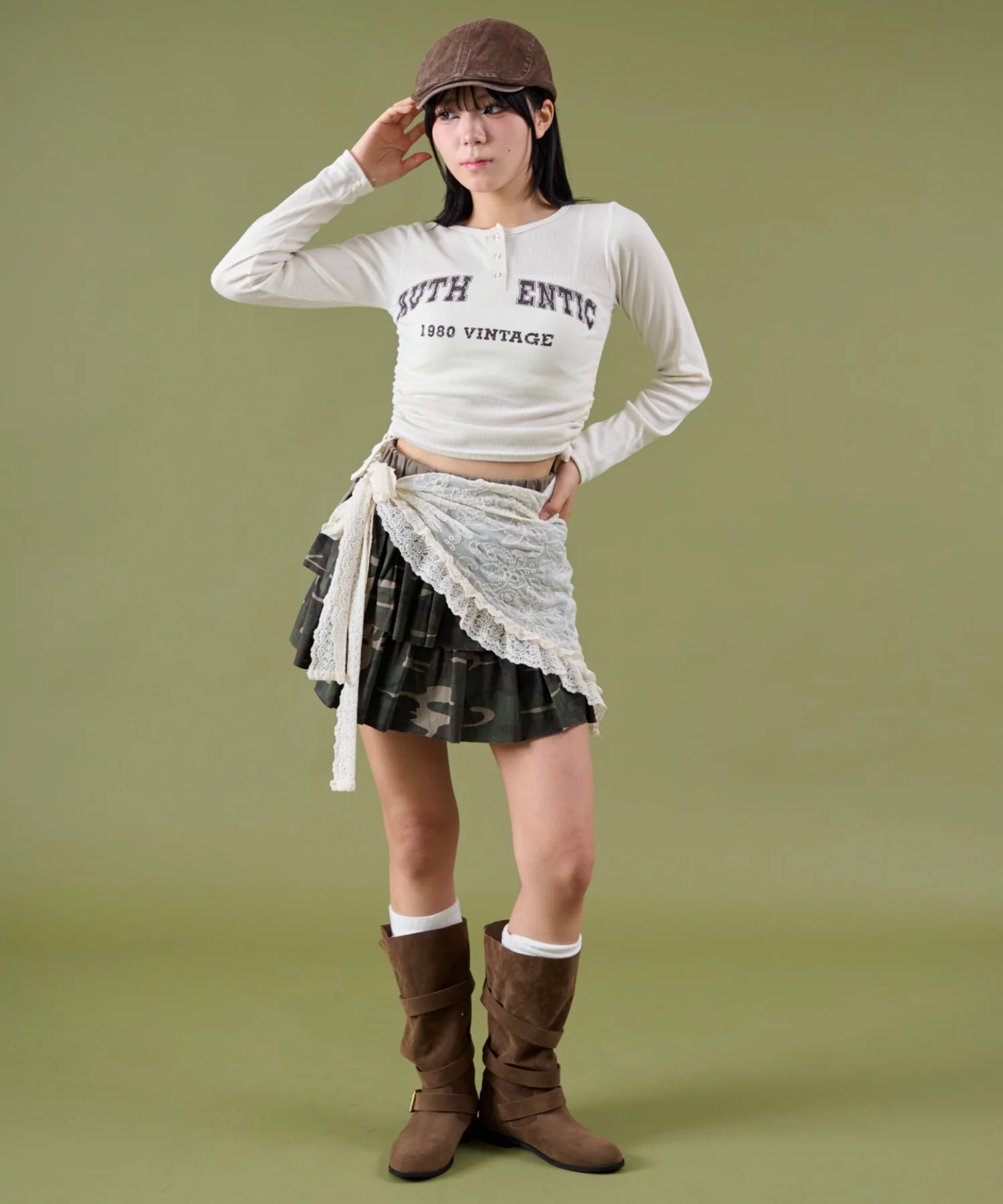 サイドギャザーヘンリーネックロゴTOP - Image 4