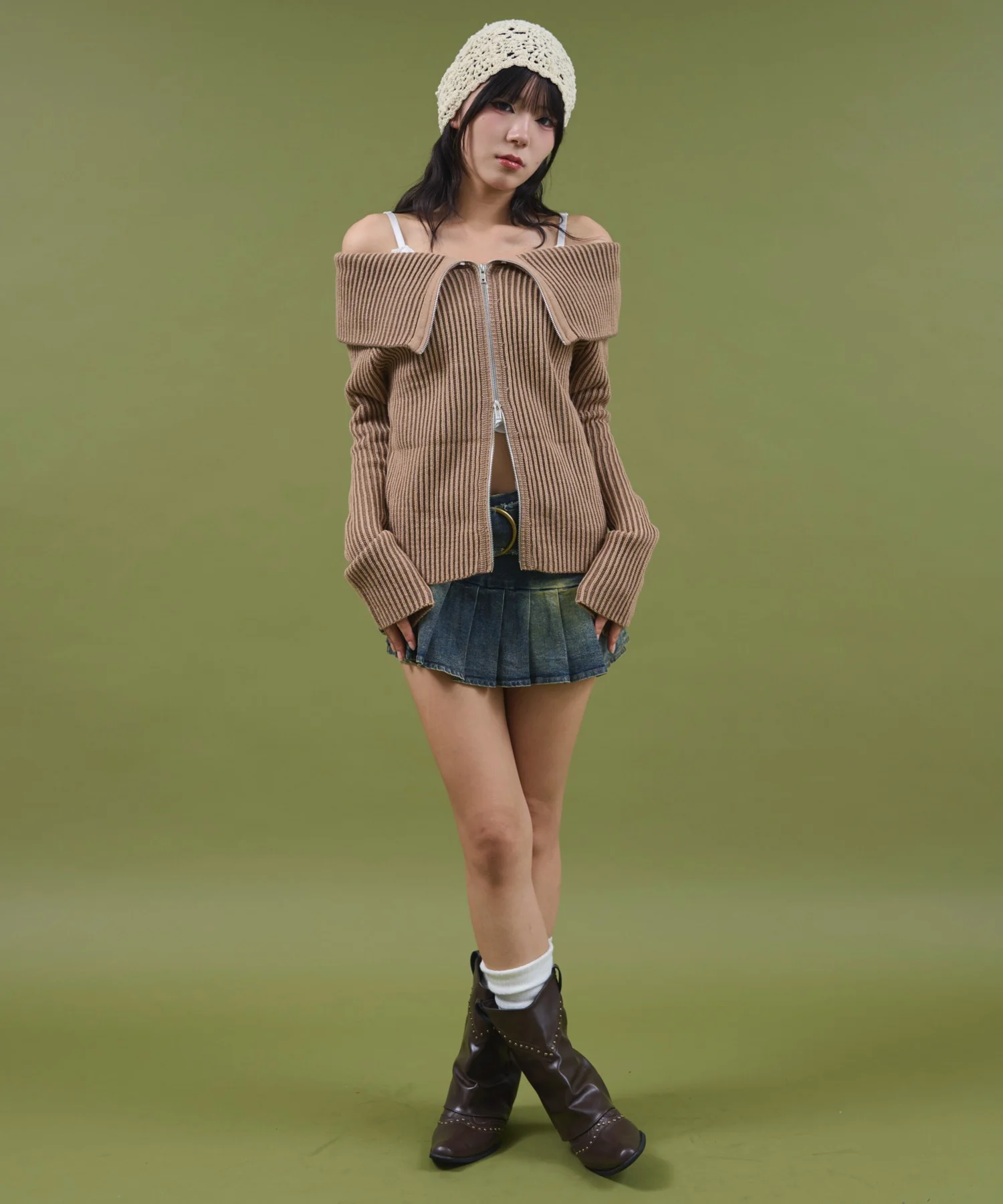 オフショルダブルジップニット - Image 10