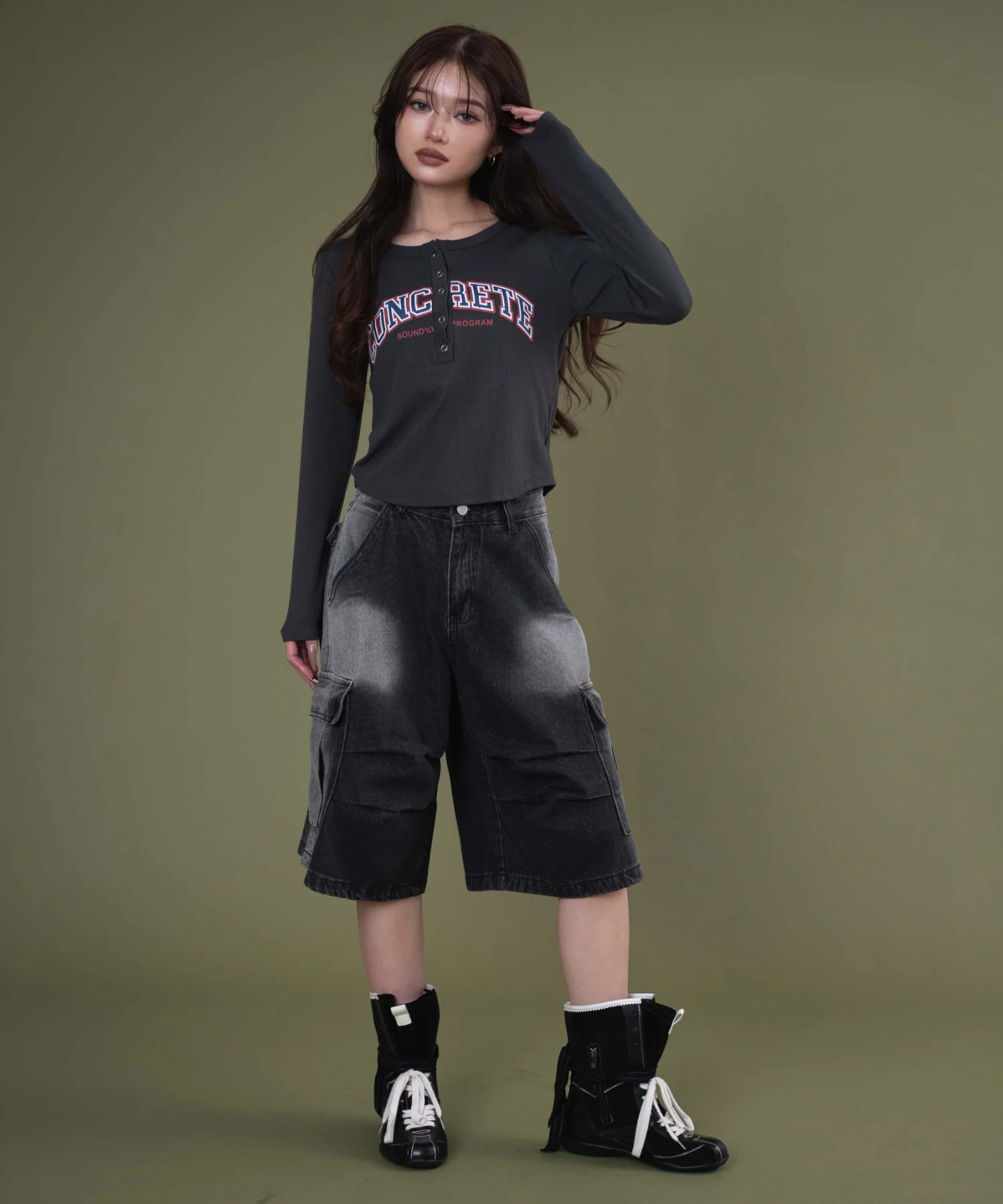 キーネックロゴトップ - Image 4