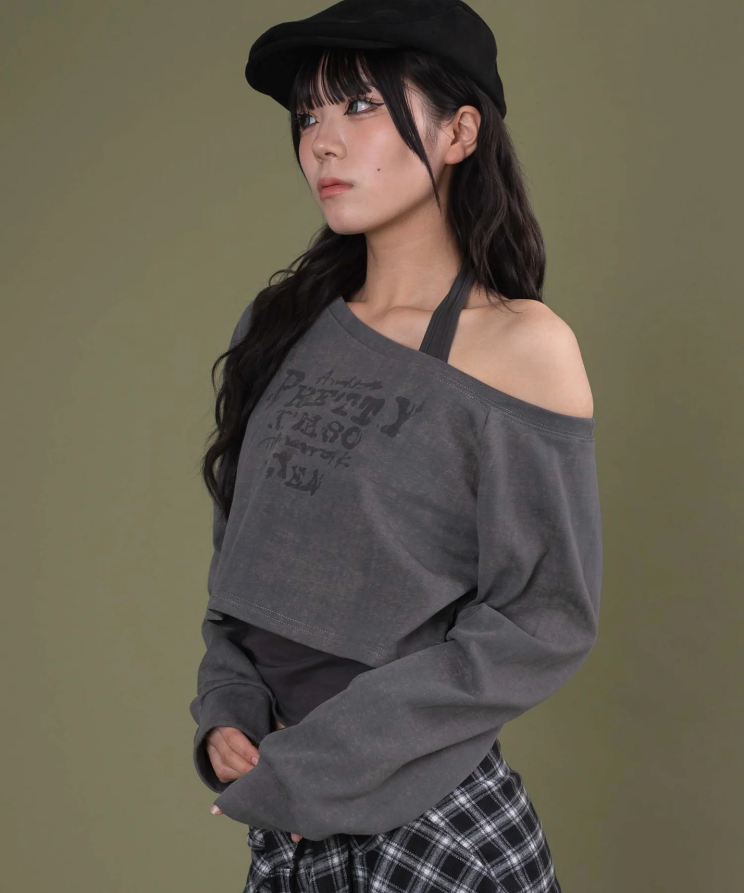 エイジドオフショルダースウェット - Image 9
