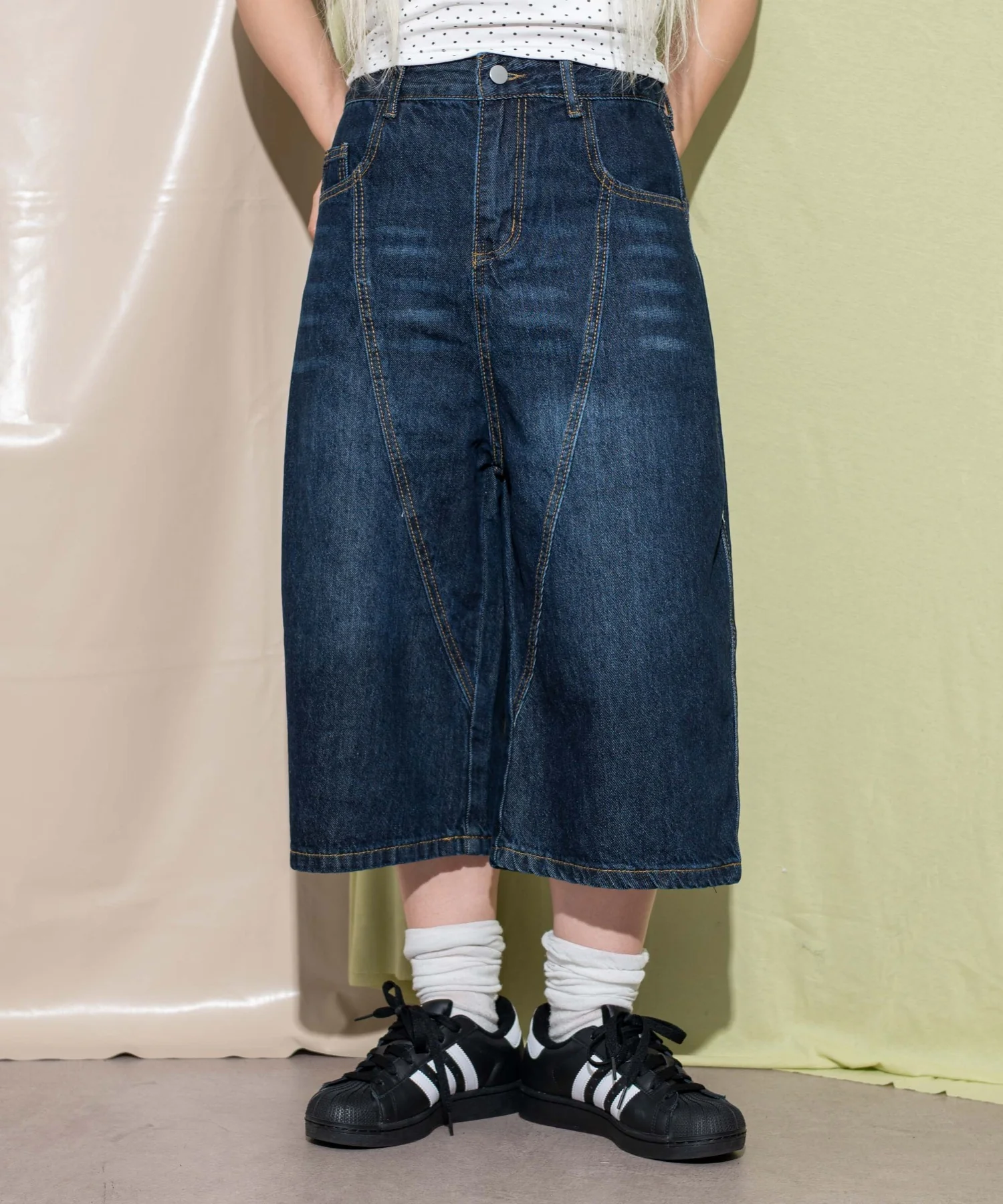 バック刺繍ロゴワイドハーフパンツ - Image 4