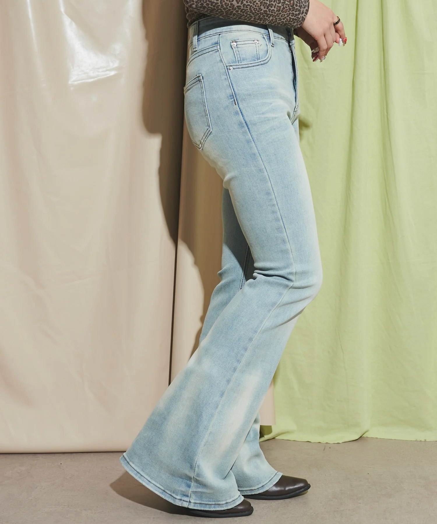 ブラストストフレアデニムパンツ - Image 5