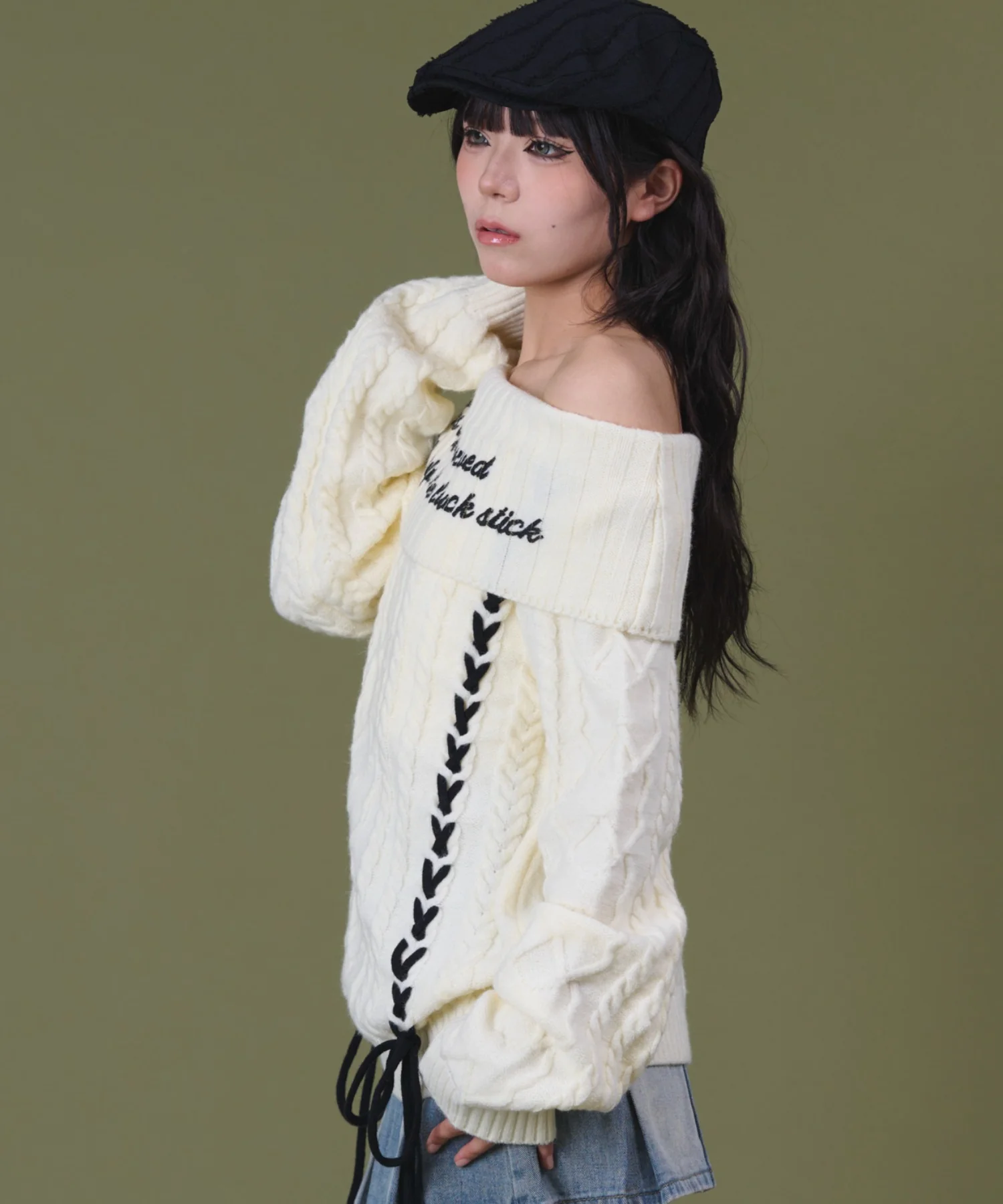 レースアップロゴオフショルダー - Image 5