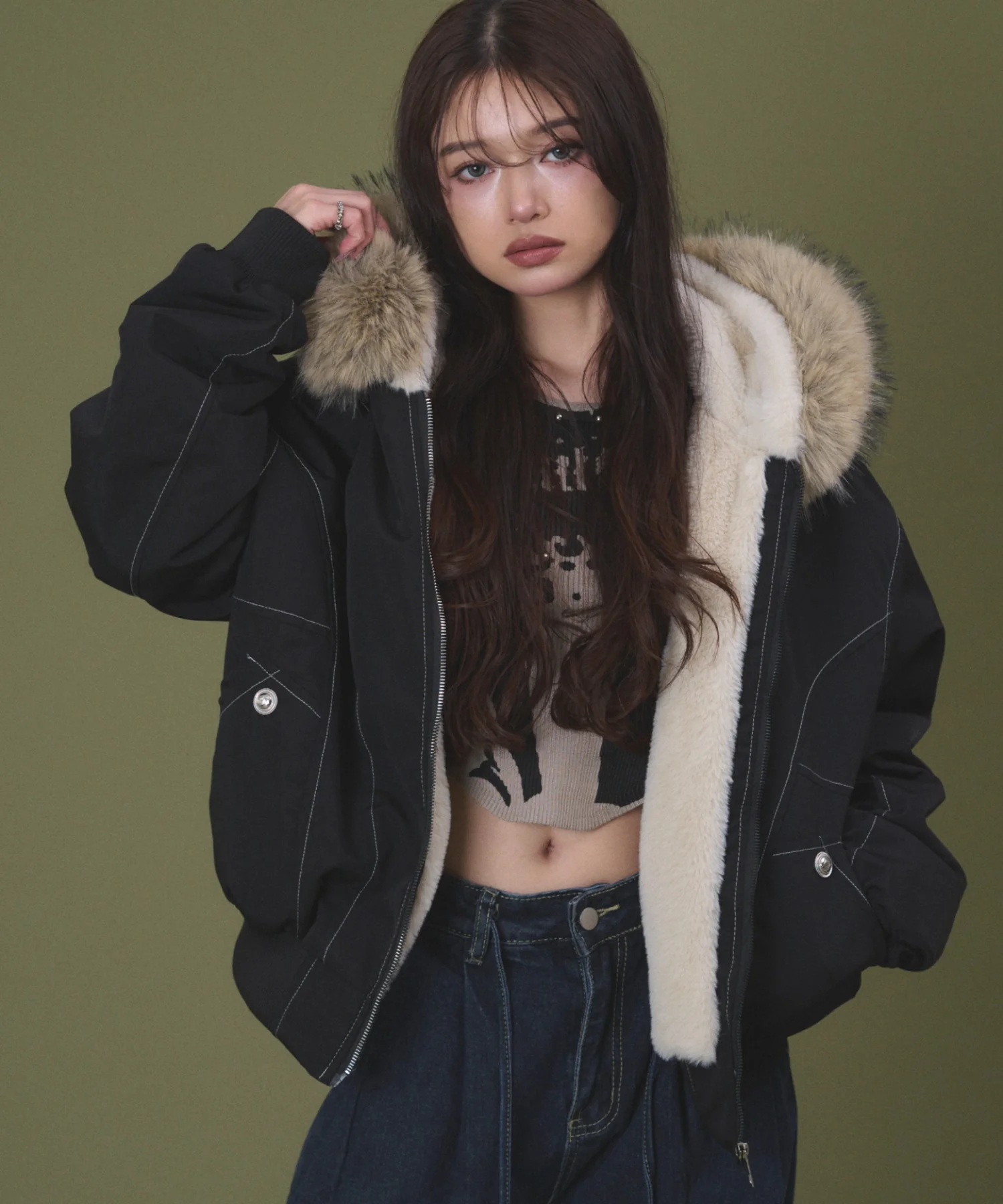 FファーフードボンバーJKT - Image 3