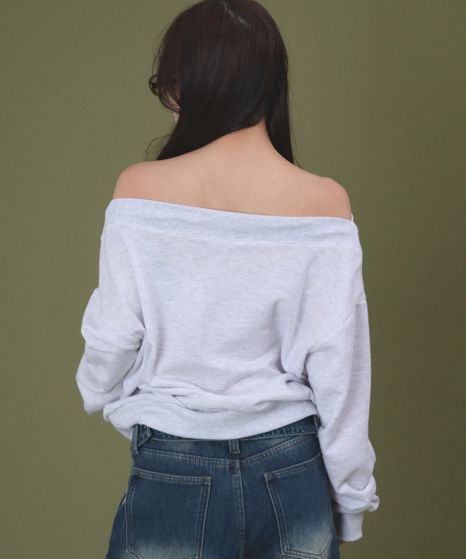 オフショルロゴルーズトップ - Image 5