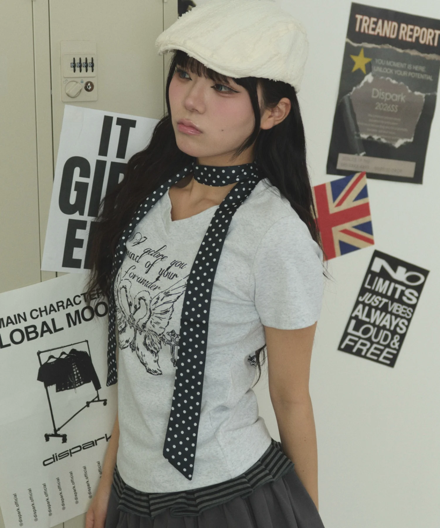 スワンロゴVネックT - Image 6