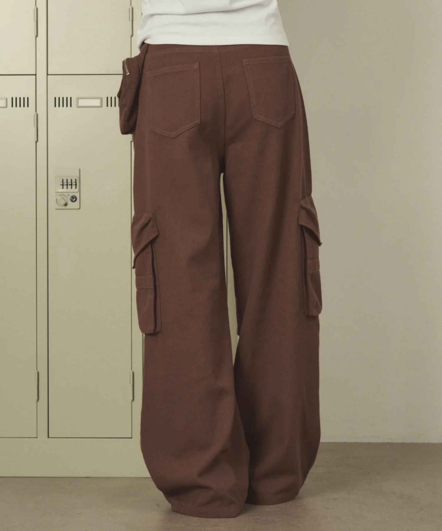 ポーチ付きウォッシュドカーゴパンツ - Image 5