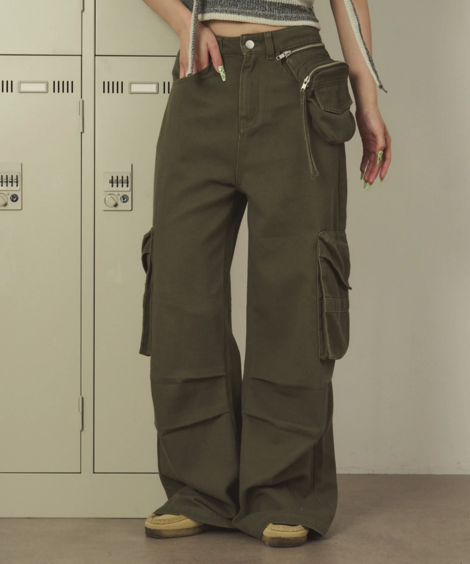 ポーチ付きウォッシュドカーゴパンツ - Image 9