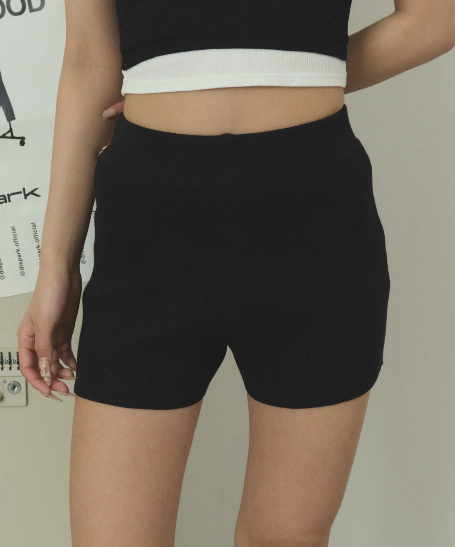 リブニットショートパンツ - Image 2