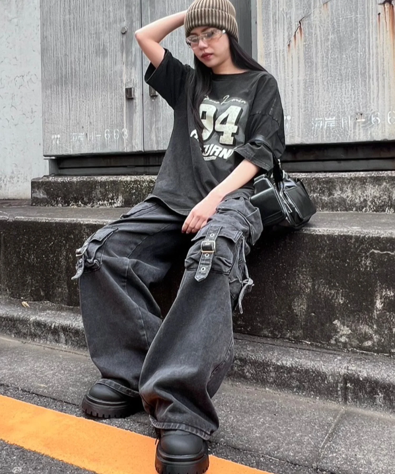 ナンバーロゴピグメントTシャツ - Image 3