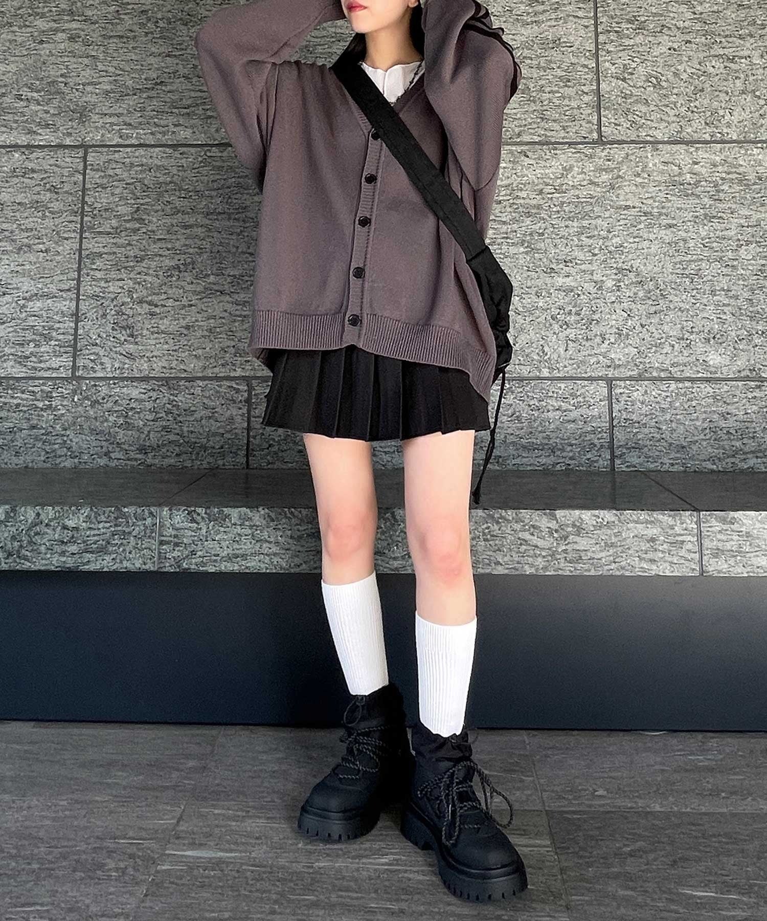 ベルト付きチェーンプリーツミニスカート - Image 14