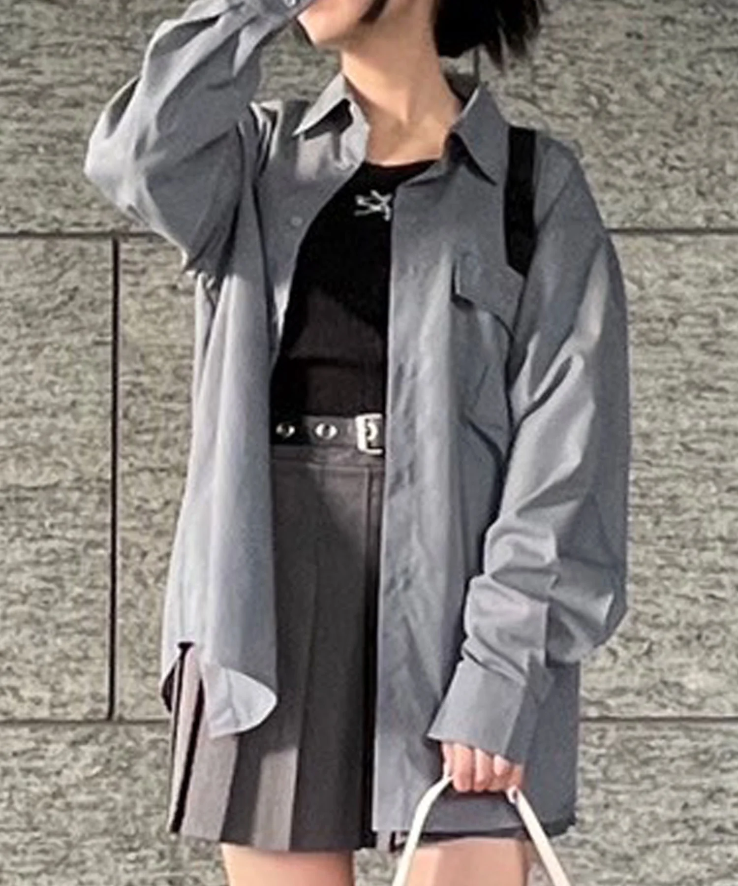 ベルト付きチェーンプリーツミニスカート - Image 6