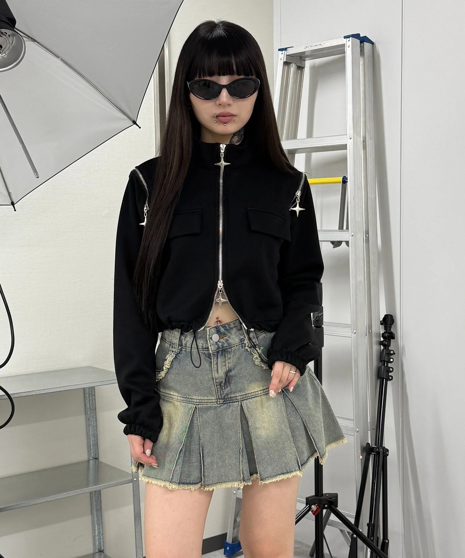 プリーツヘムフリンジデニムミニスカート - Image 12