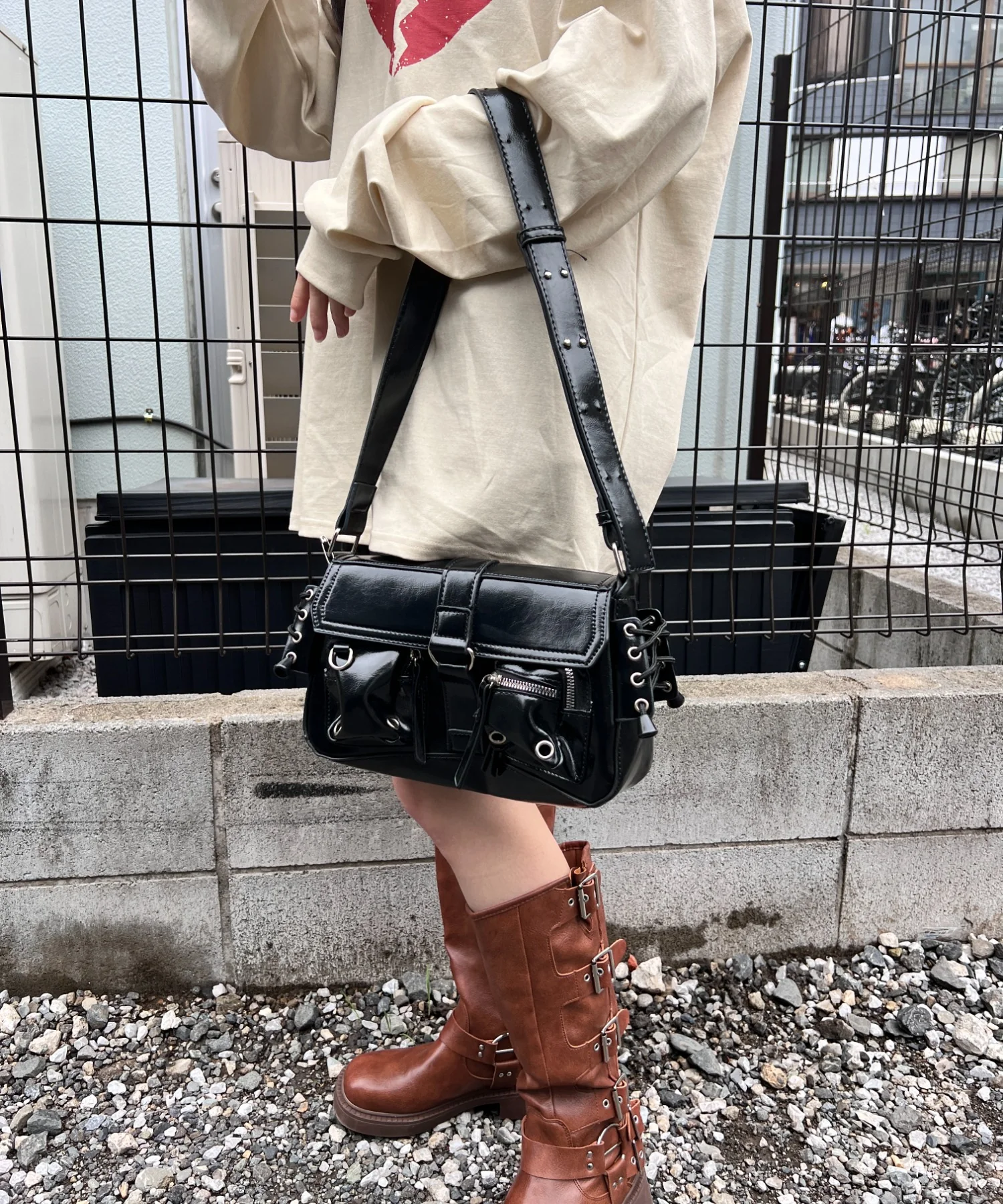 ダブルポケットショルダーバッグ - Image 4